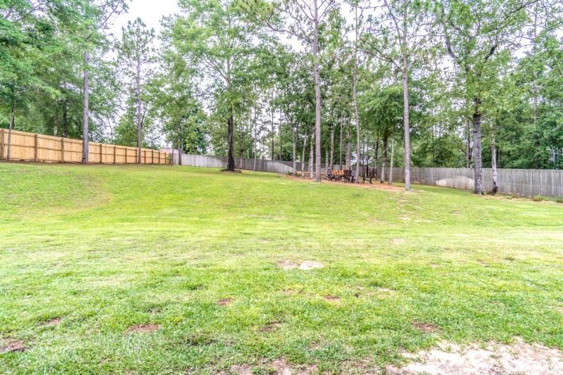 SILVER SPRINGS EST - Residential