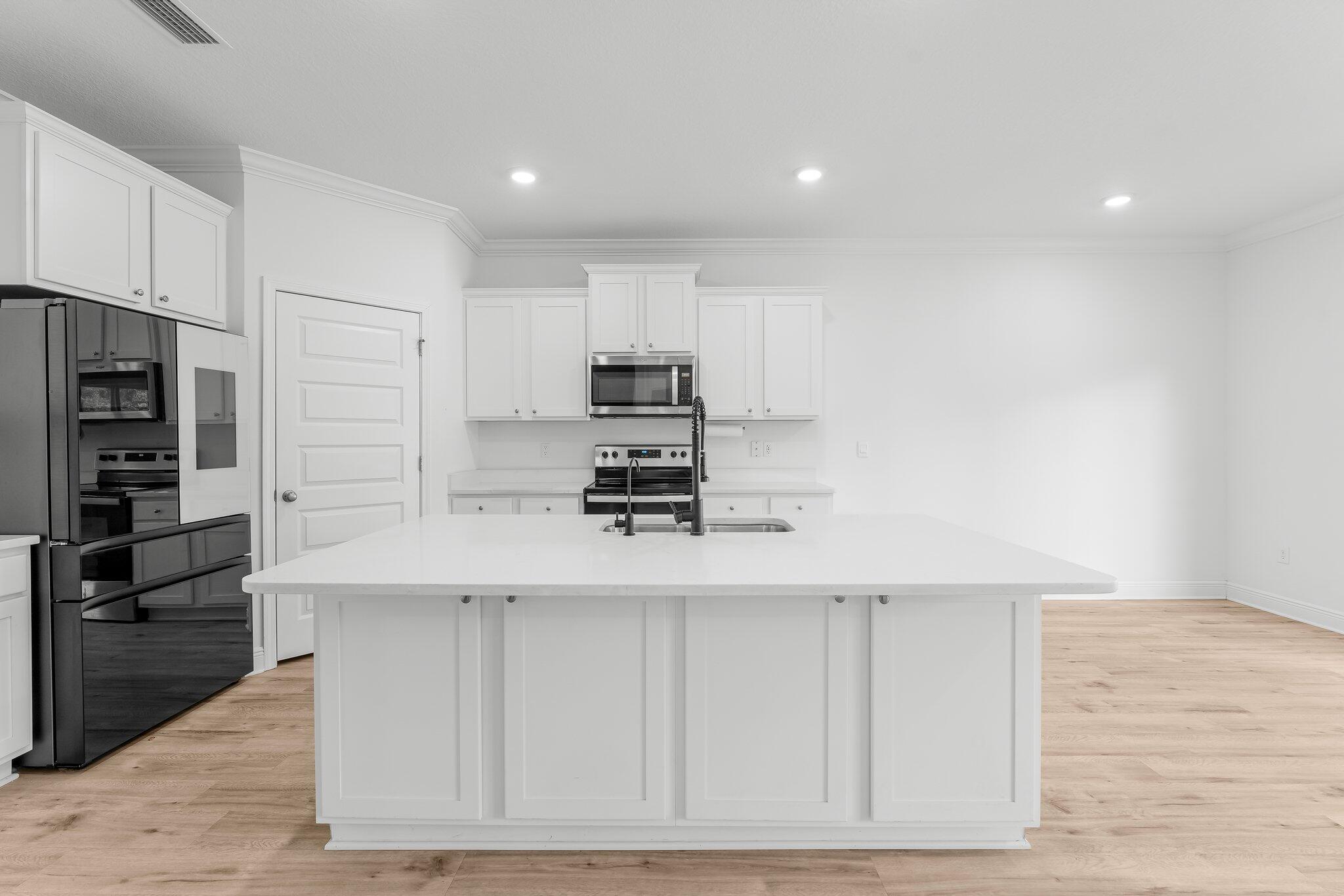 MARINA VILLAGE - Residential Lease