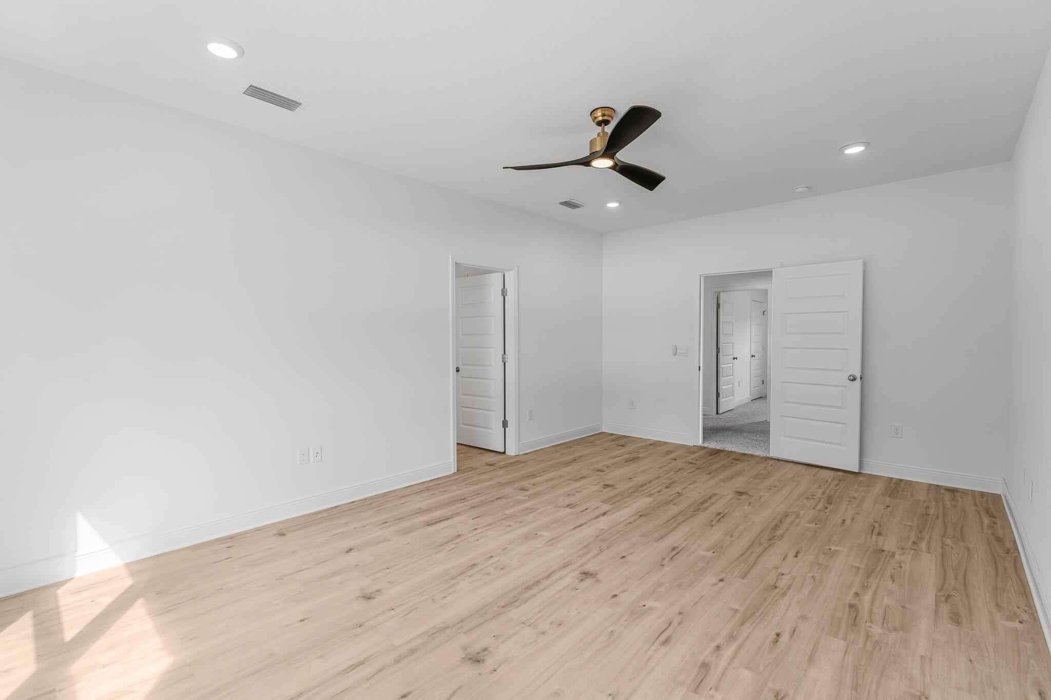 MARINA VILLAGE - Residential Lease