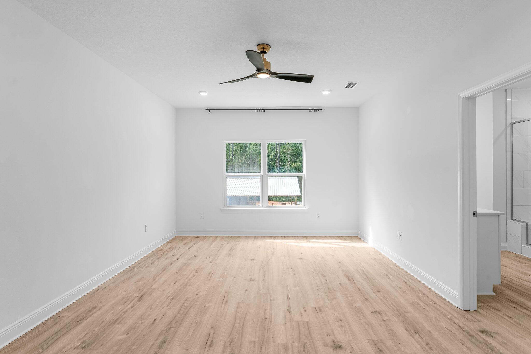 MARINA VILLAGE - Residential Lease