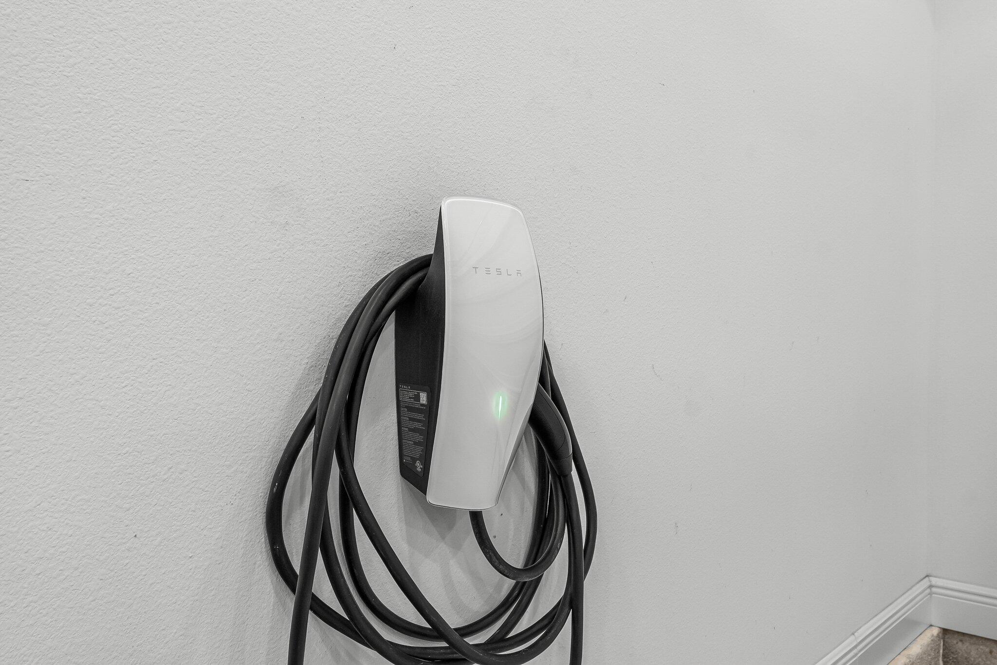 MARINA VILLAGE - Residential Lease