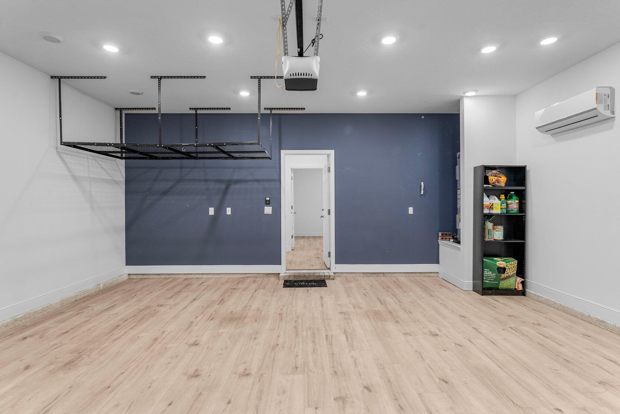 MARINA VILLAGE - Residential Lease