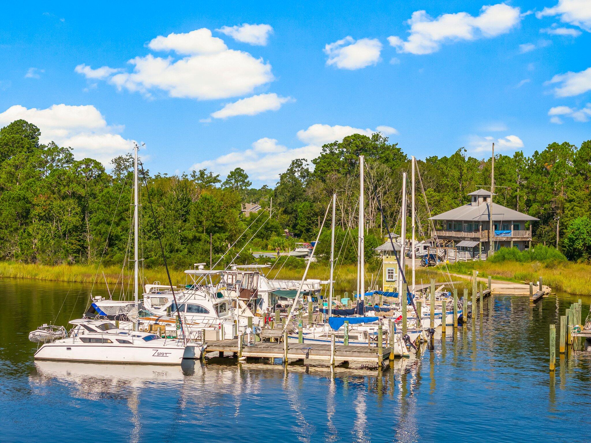 MARINA VILLAGE - Residential Lease