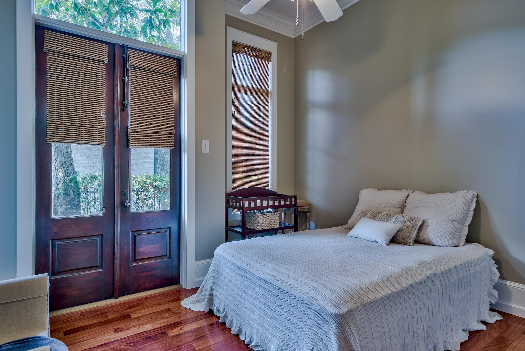 RESUB OF KELLYS ADD TO DESTIN - Residential