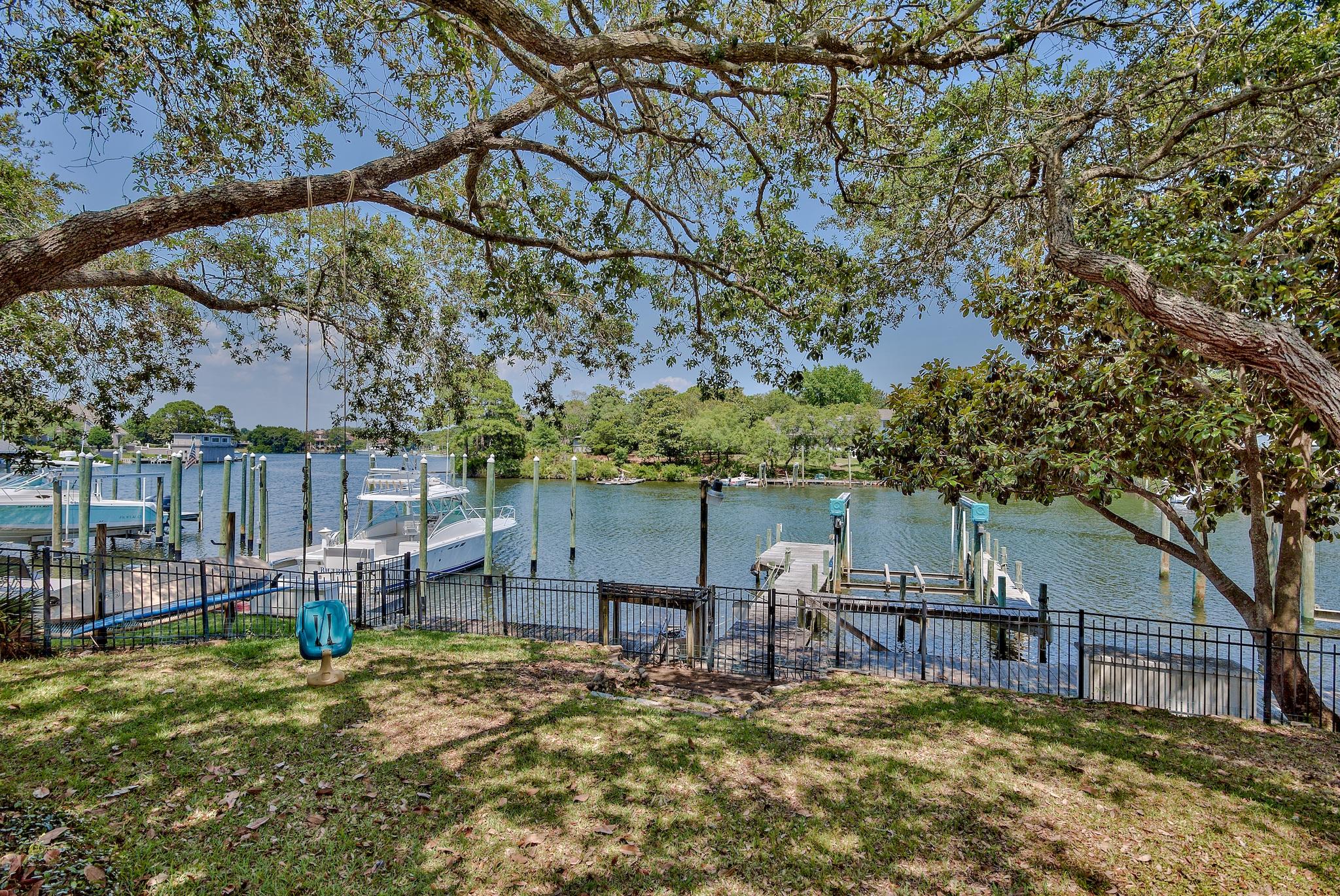 RESUB OF KELLYS ADD TO DESTIN - Residential