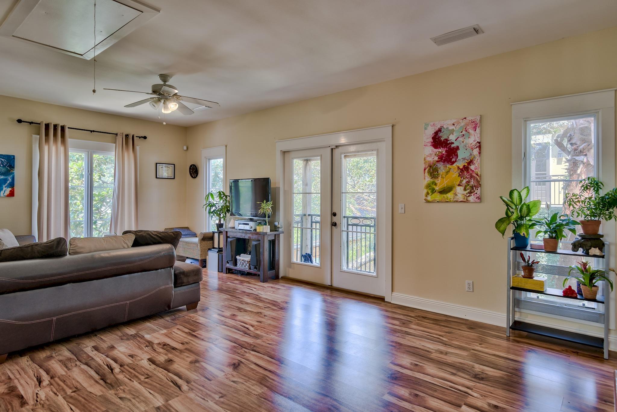 RESUB OF KELLYS ADD TO DESTIN - Residential