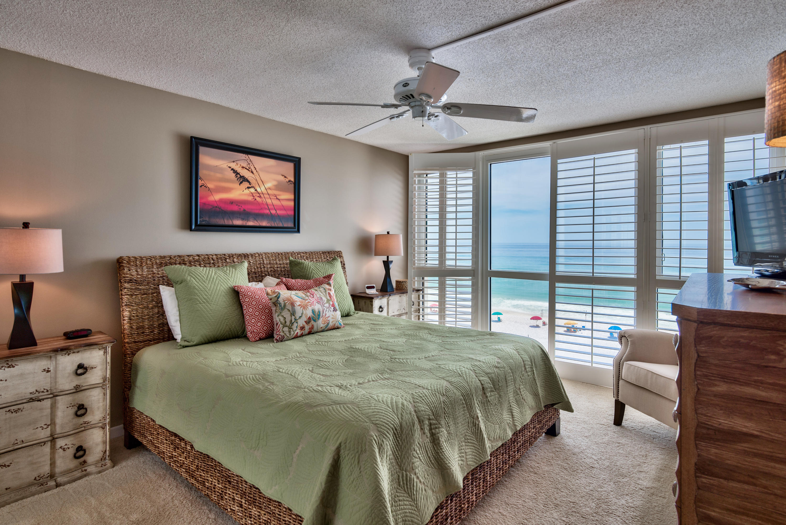 GRAND MARINER PH 1 - Residential