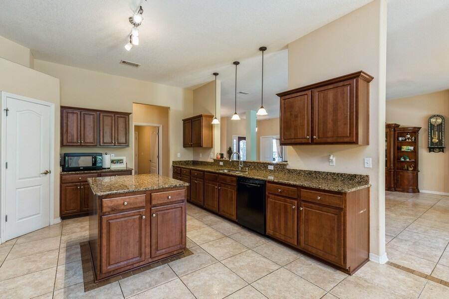 SKY RIDGE ESTATES 1ST ADD - Residential