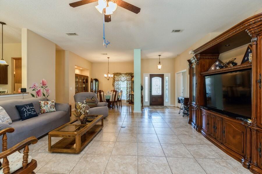 SKY RIDGE ESTATES 1ST ADD - Residential