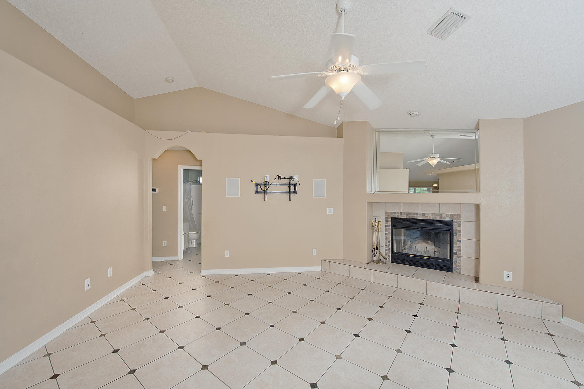 Holly By The Sea - Residential