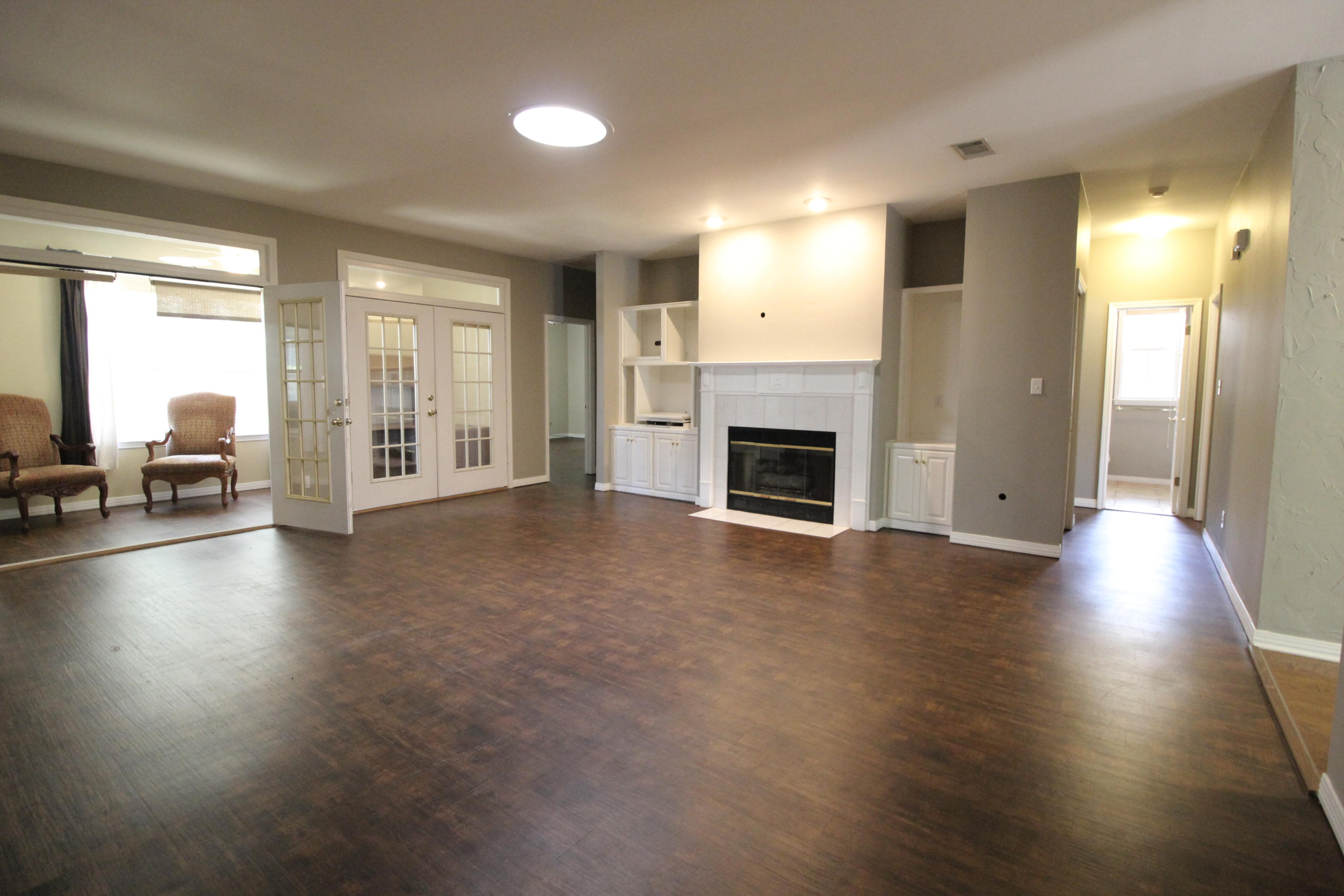 VILLAGE OF BOLTON AT BLUEWATER BAY - Residential