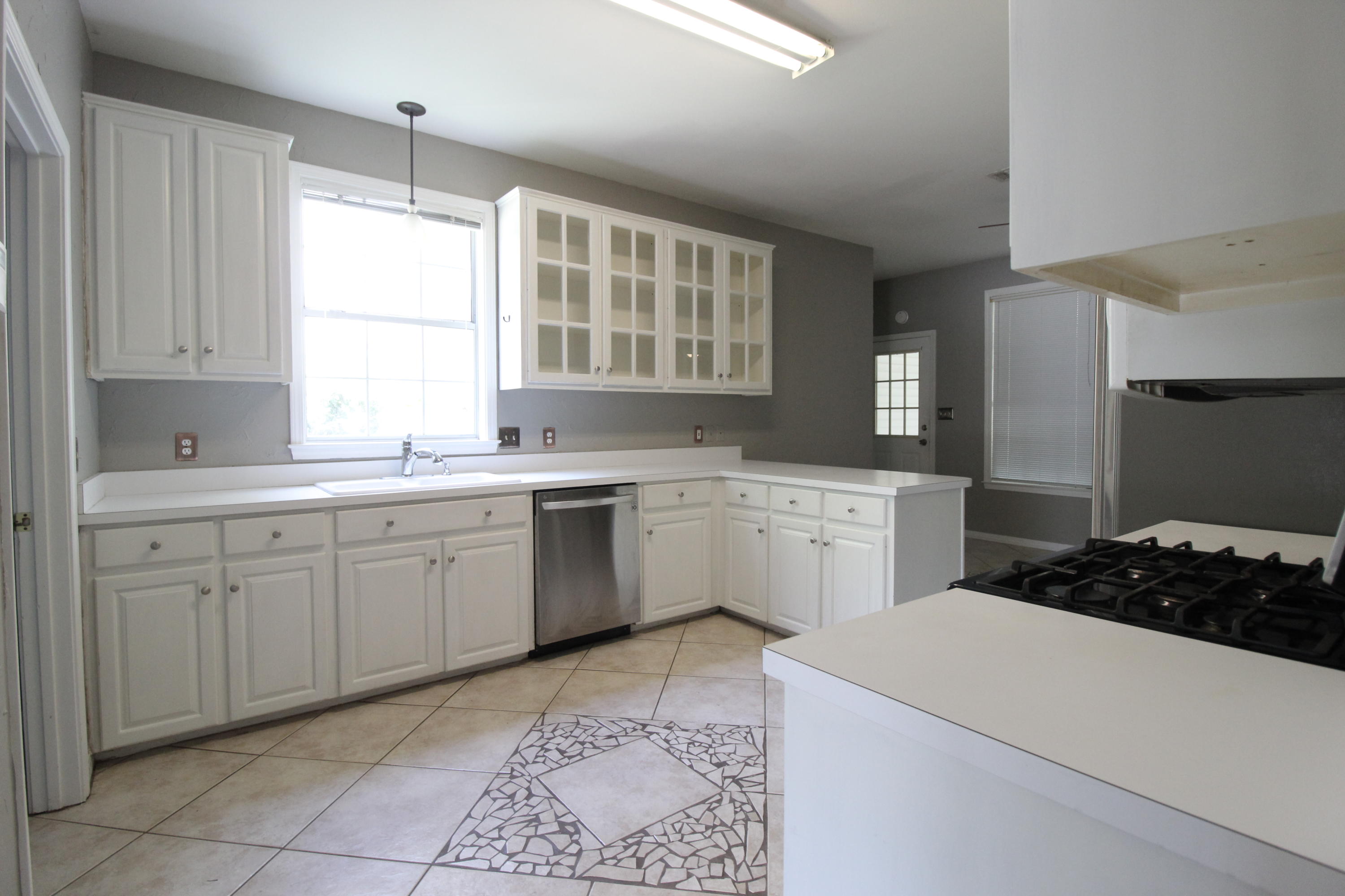 VILLAGE OF BOLTON AT BLUEWATER BAY - Residential