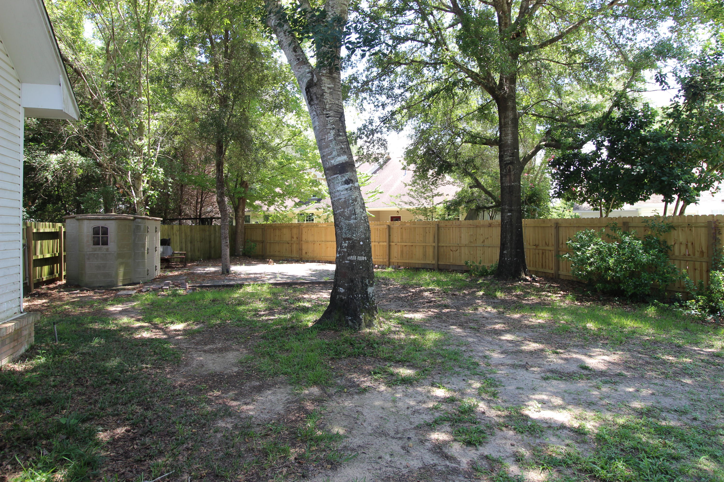 VILLAGE OF BOLTON AT BLUEWATER BAY - Residential