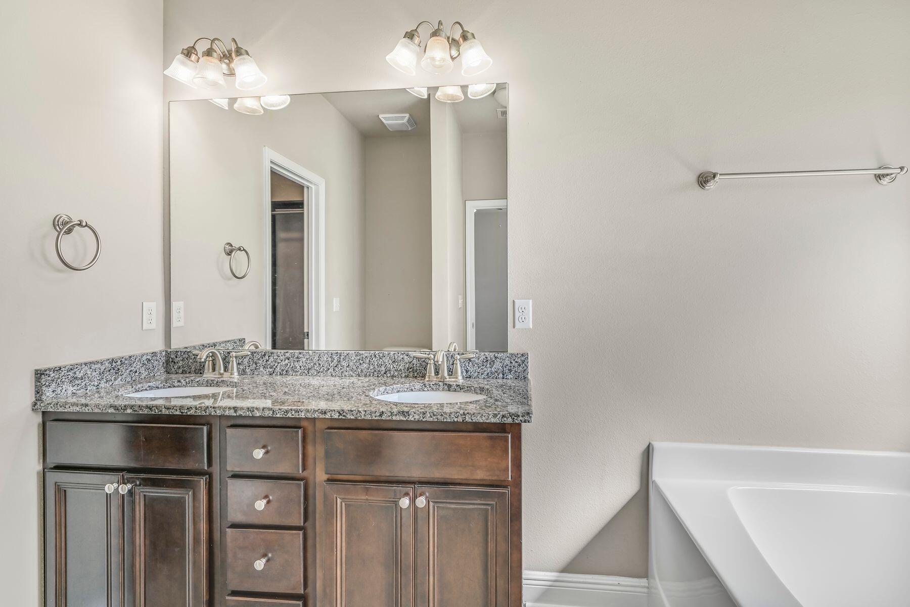 DRIFTWOOD ESTATES - Residential