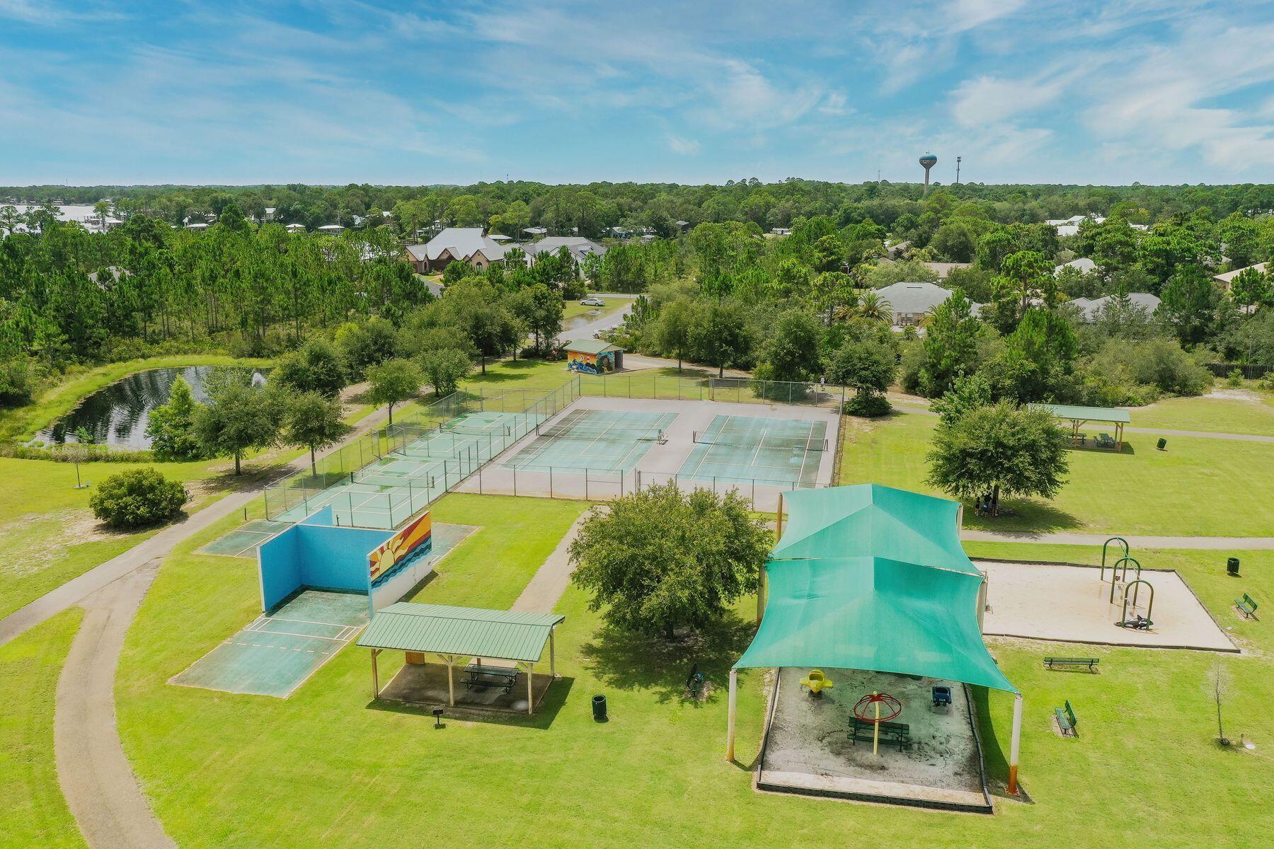 DRIFTWOOD ESTATES - Residential