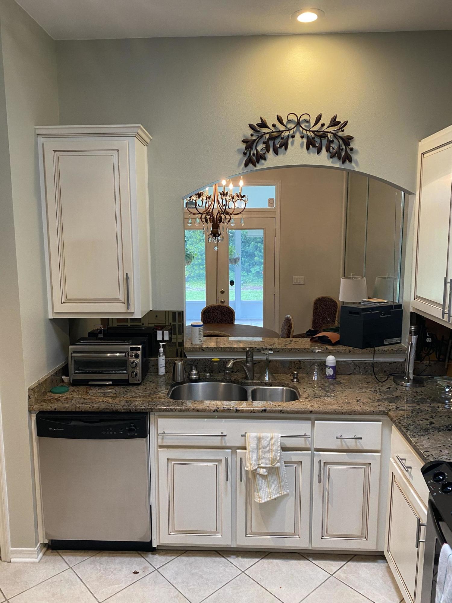 RIDGE WOOD MANOR - Residential