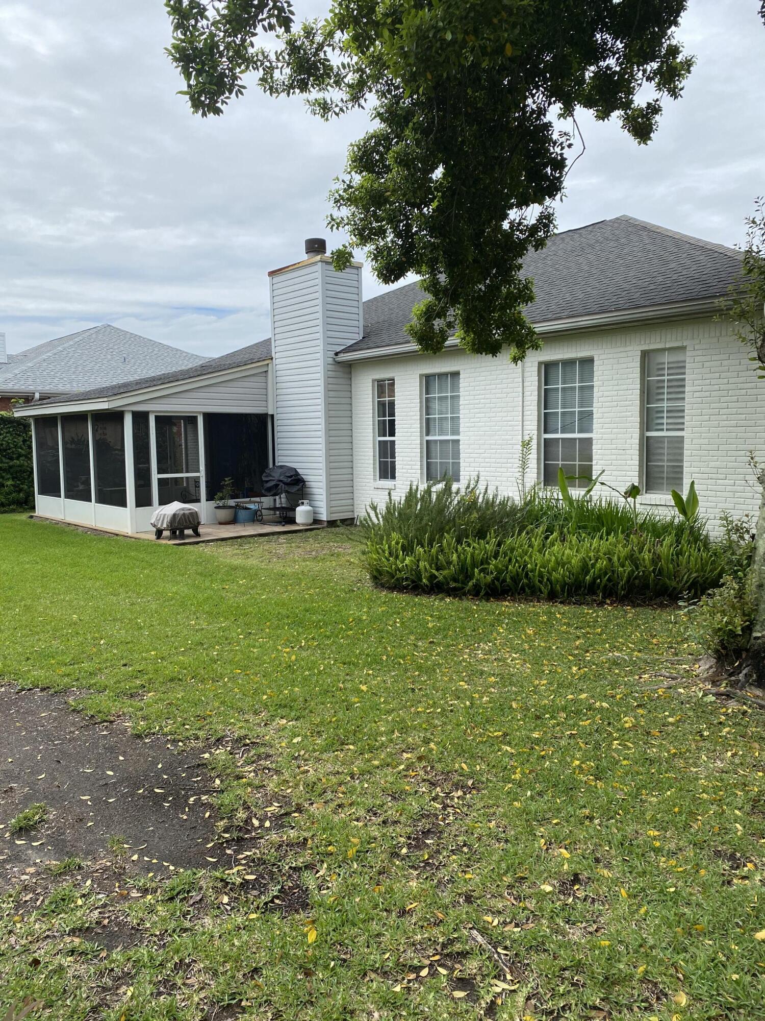 RIDGE WOOD MANOR - Residential