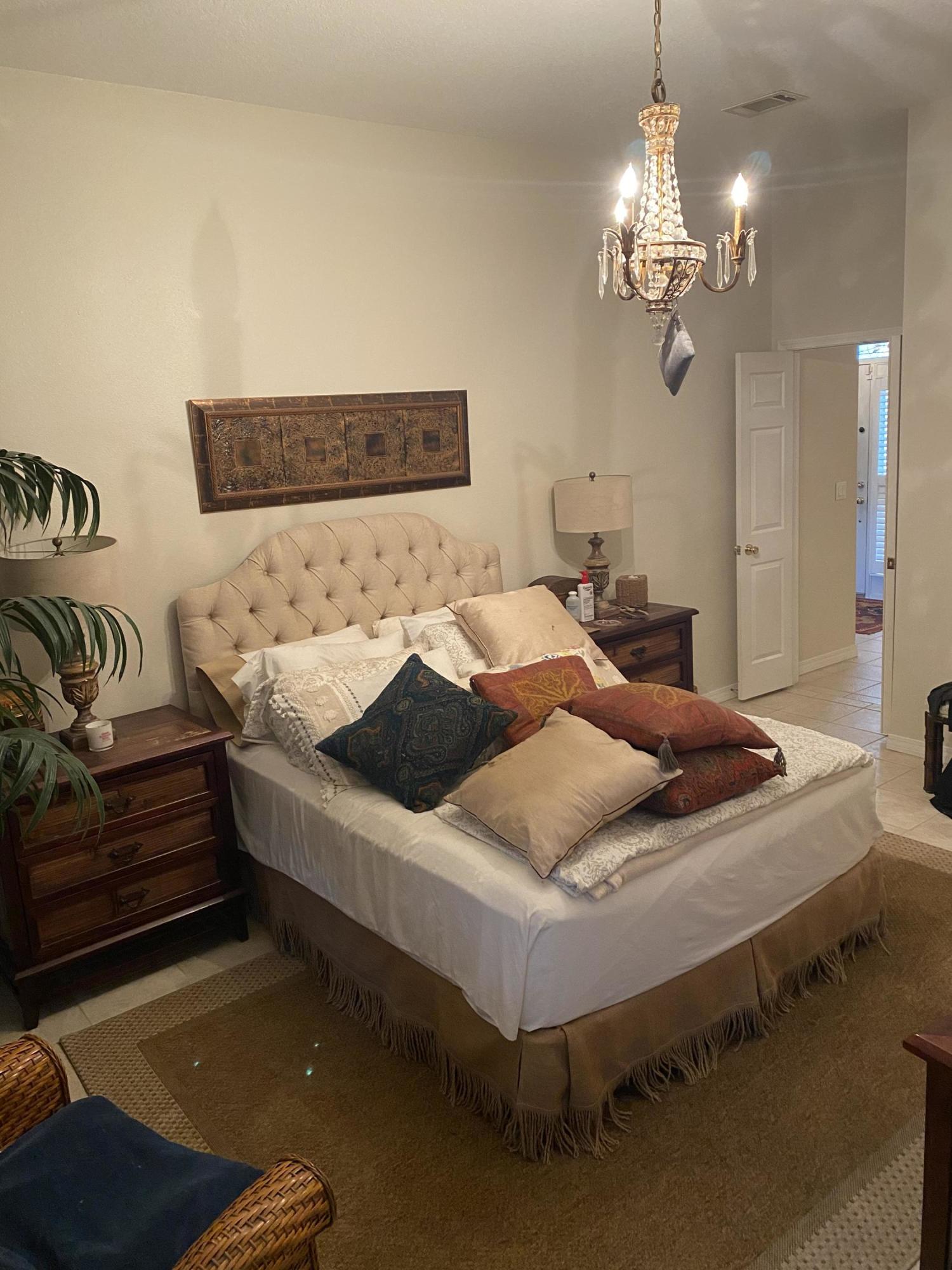 RIDGE WOOD MANOR - Residential