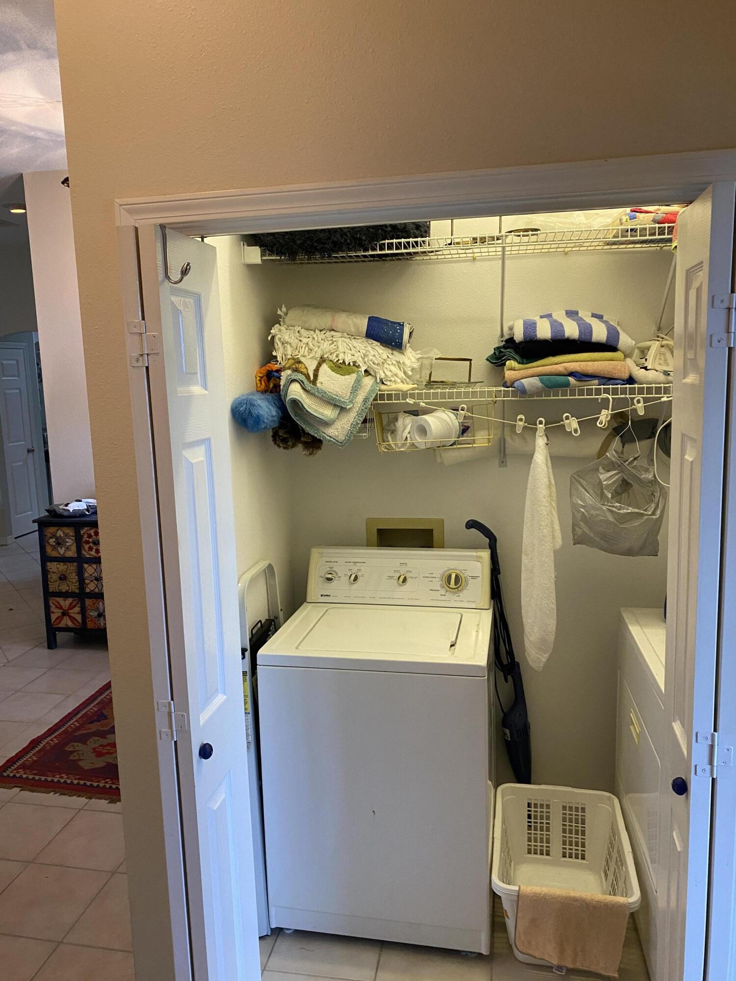 RIDGE WOOD MANOR - Residential