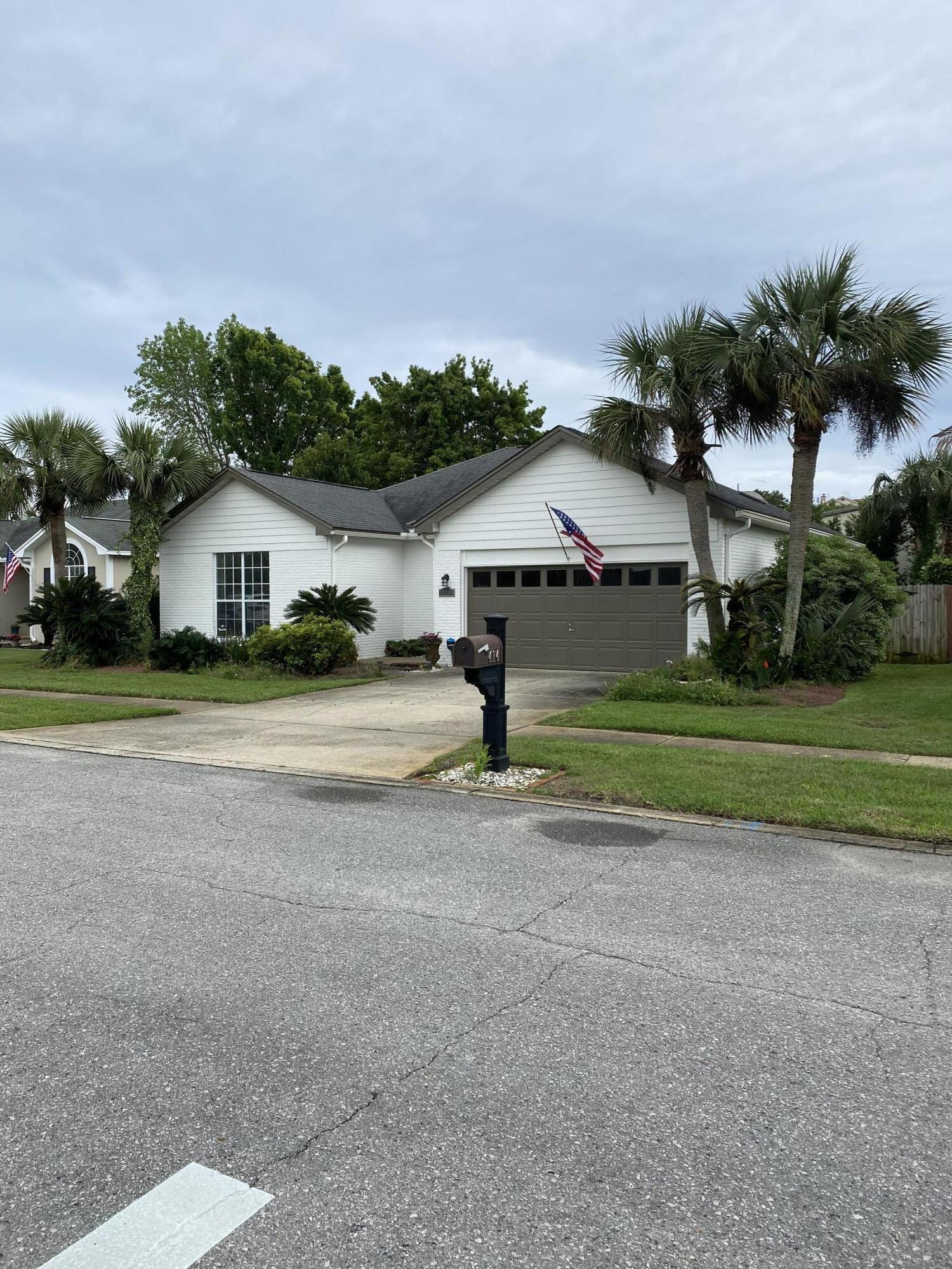 RIDGE WOOD MANOR - Residential