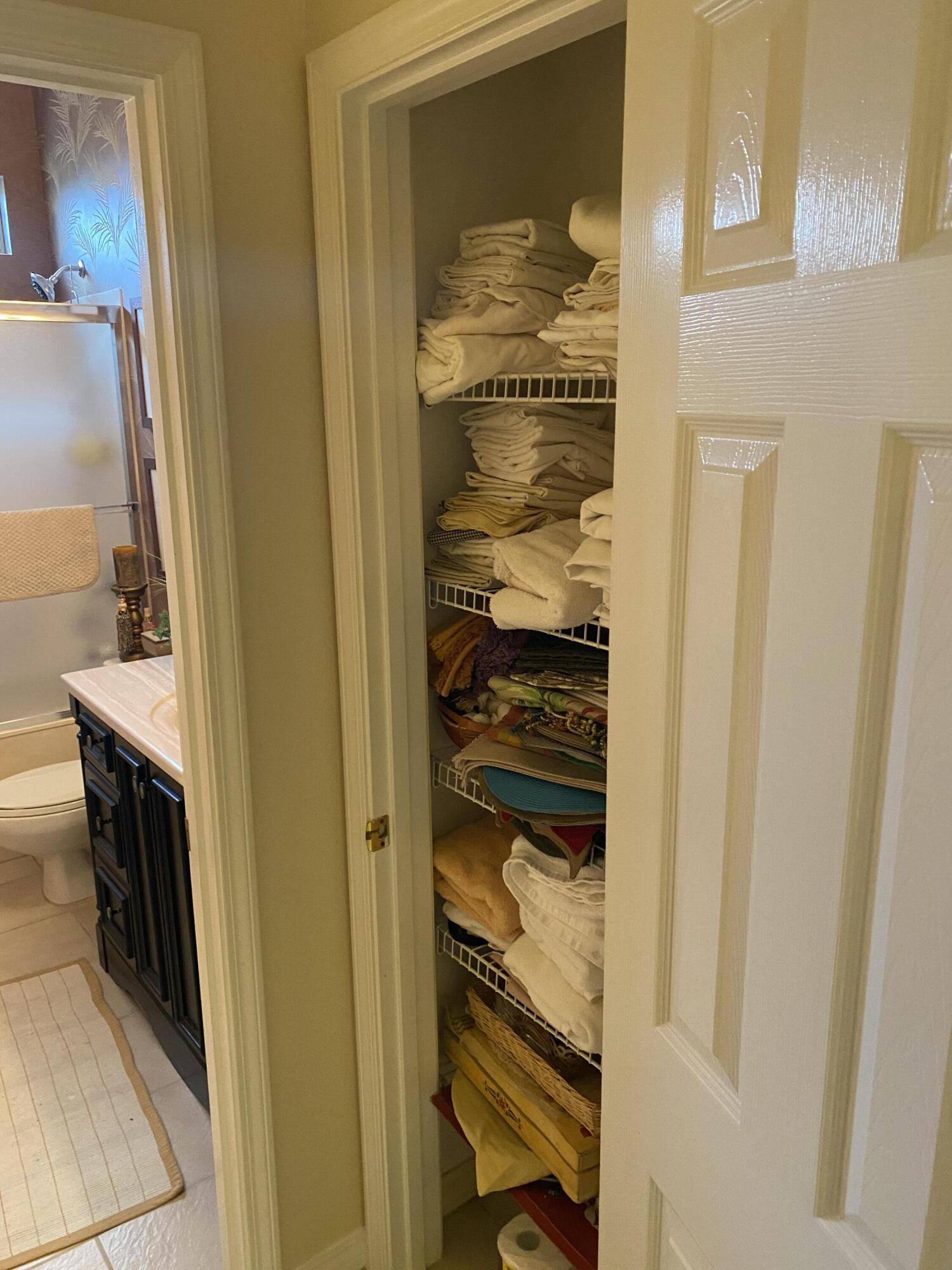 RIDGE WOOD MANOR - Residential