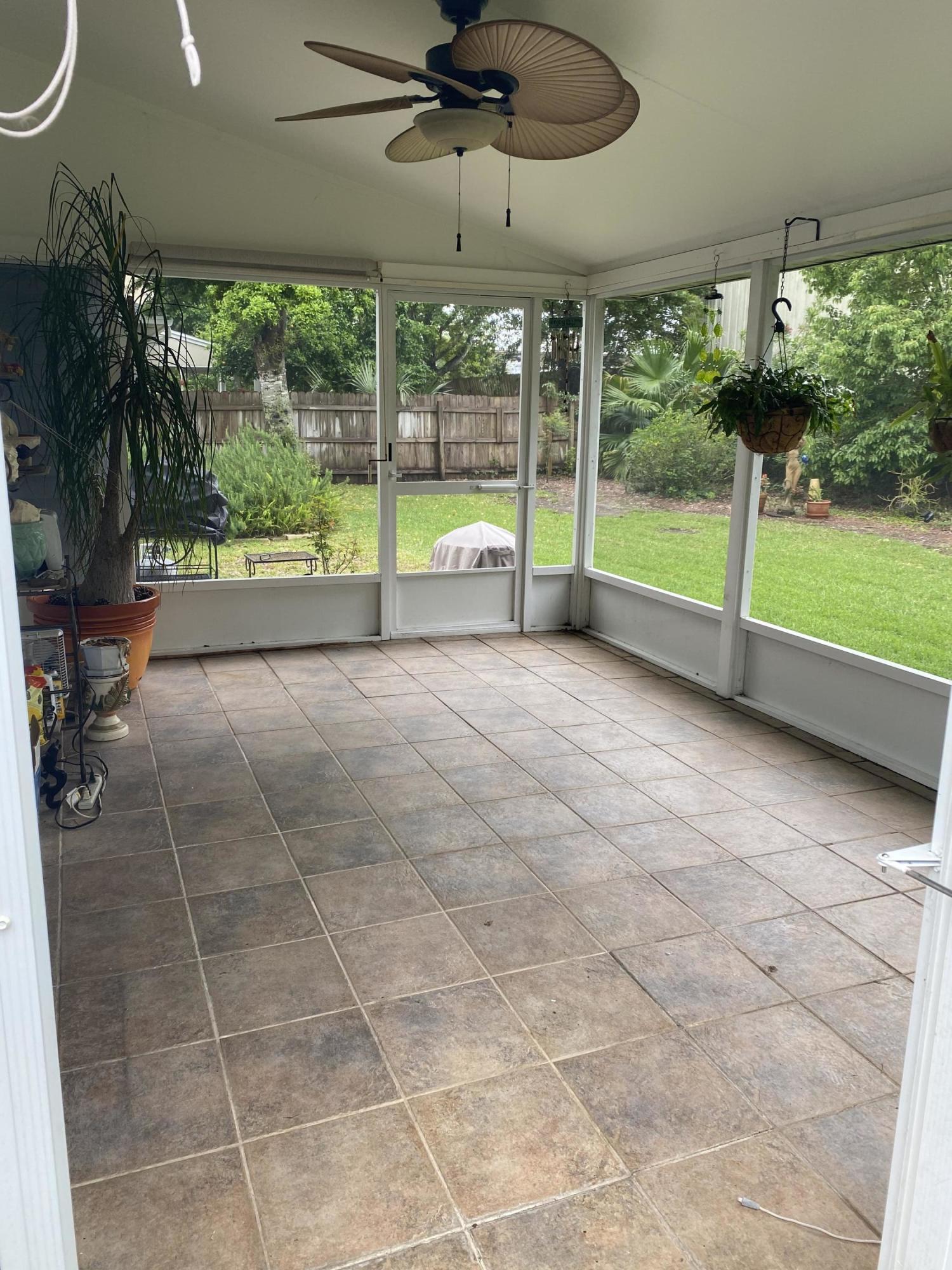 RIDGE WOOD MANOR - Residential