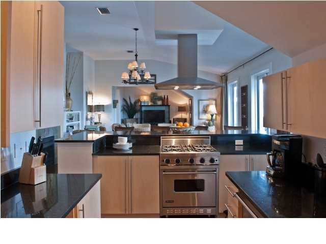 ROSEMARY BEACH, THE SAVANNAH - Residential