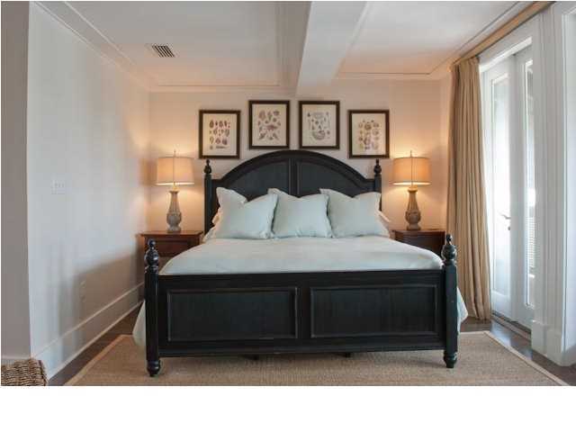 ROSEMARY BEACH, THE SAVANNAH - Residential