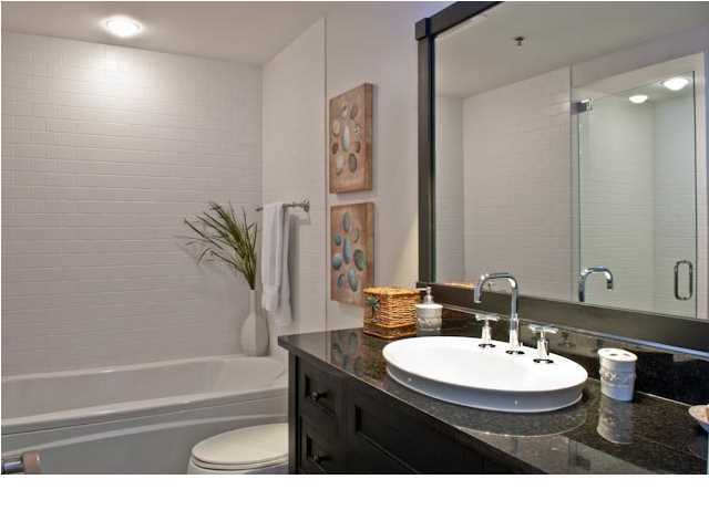 ROSEMARY BEACH, THE SAVANNAH - Residential