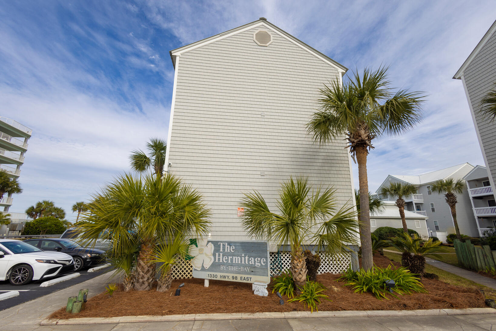 HERMITAGE CONDOMINIUM - Residential