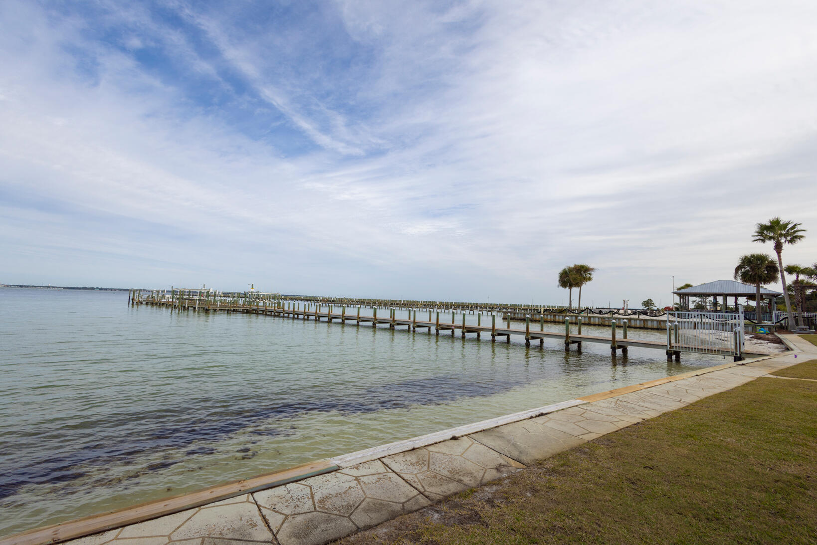 HERMITAGE CONDOMINIUM - Residential