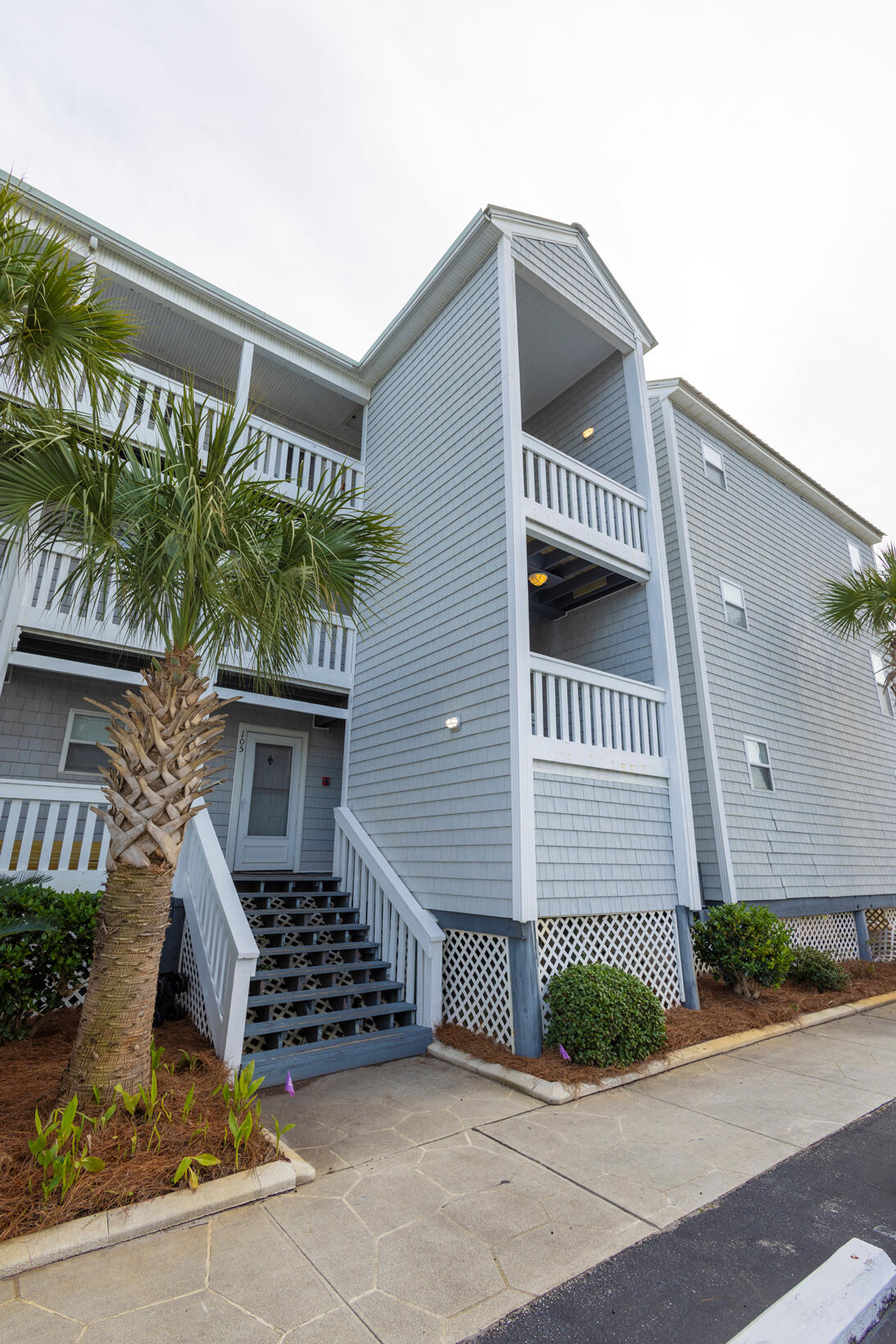 HERMITAGE CONDOMINIUM - Residential