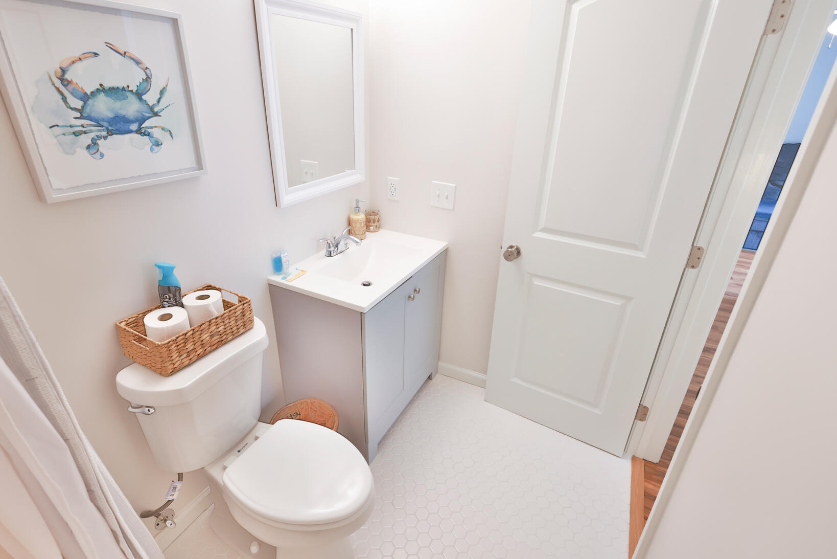 HERMITAGE CONDOMINIUM - Residential