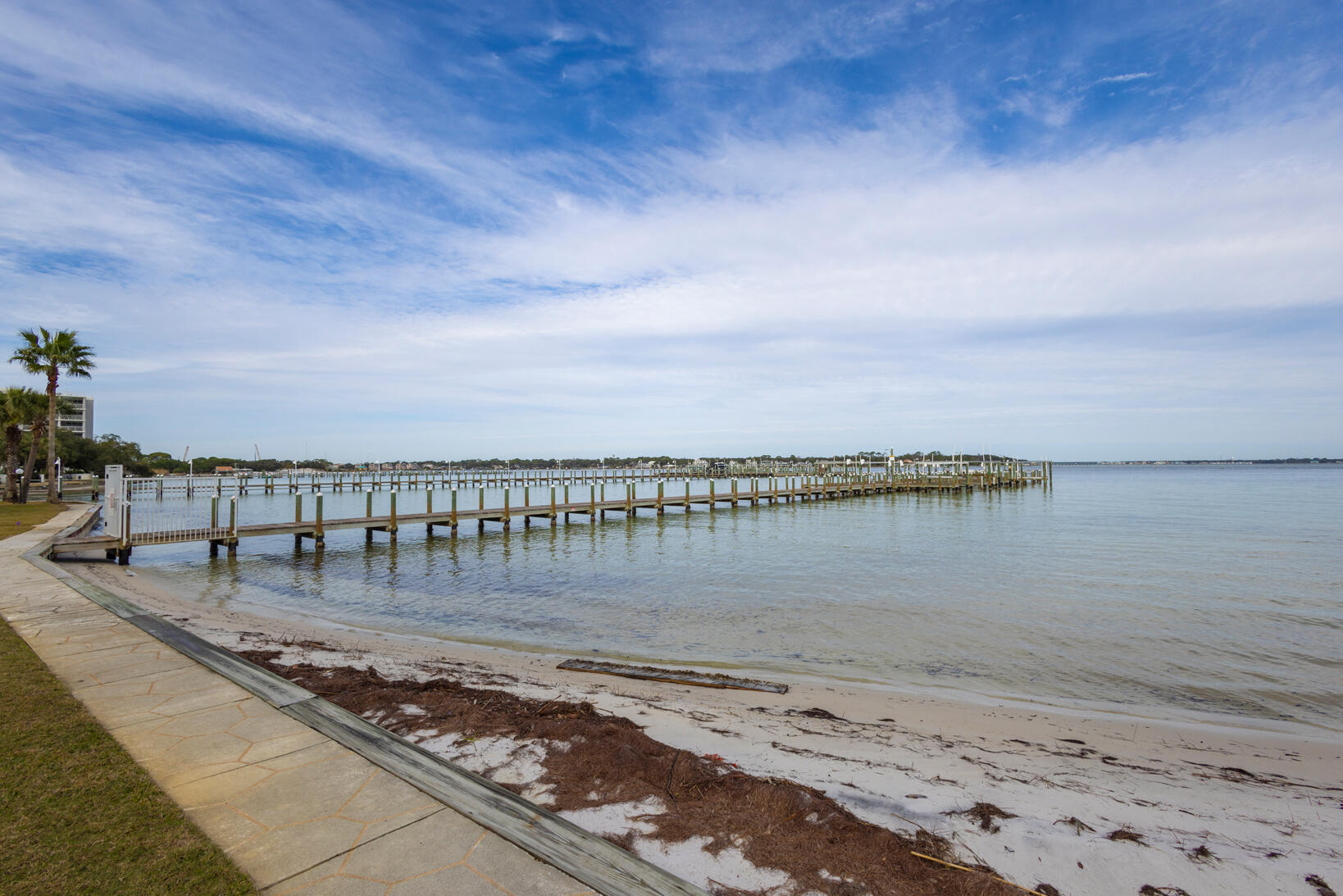 HERMITAGE CONDOMINIUM - Residential