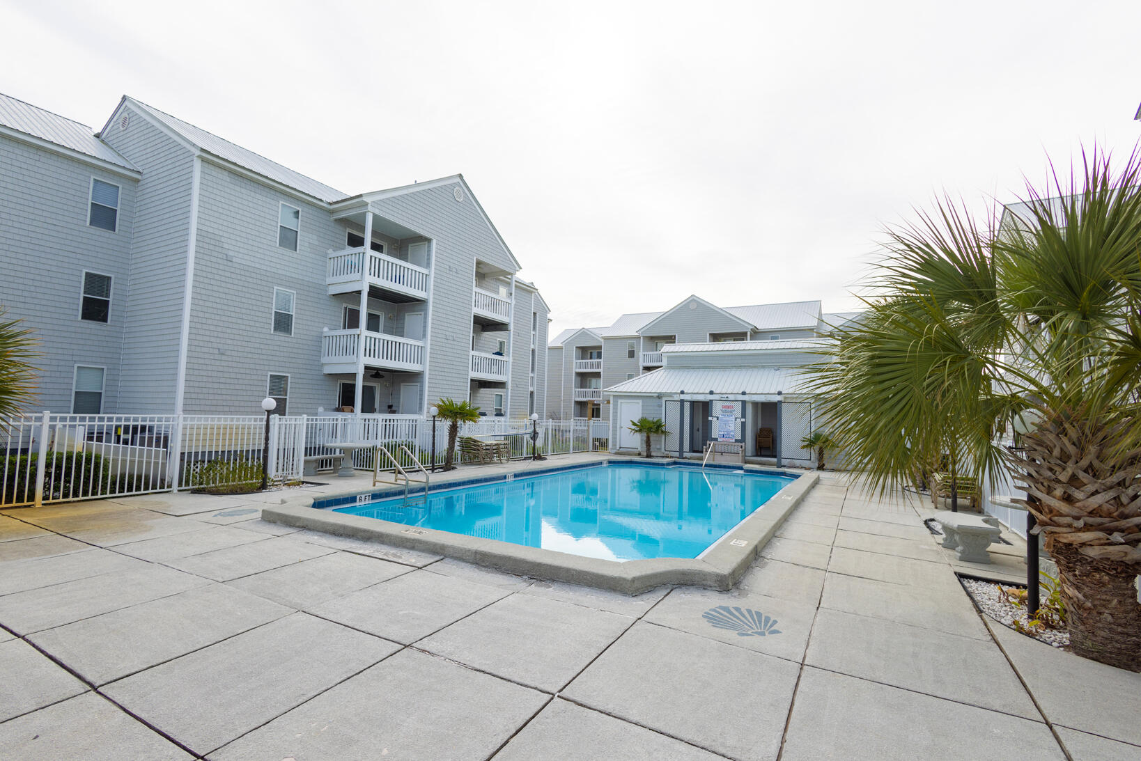 HERMITAGE CONDOMINIUM - Residential