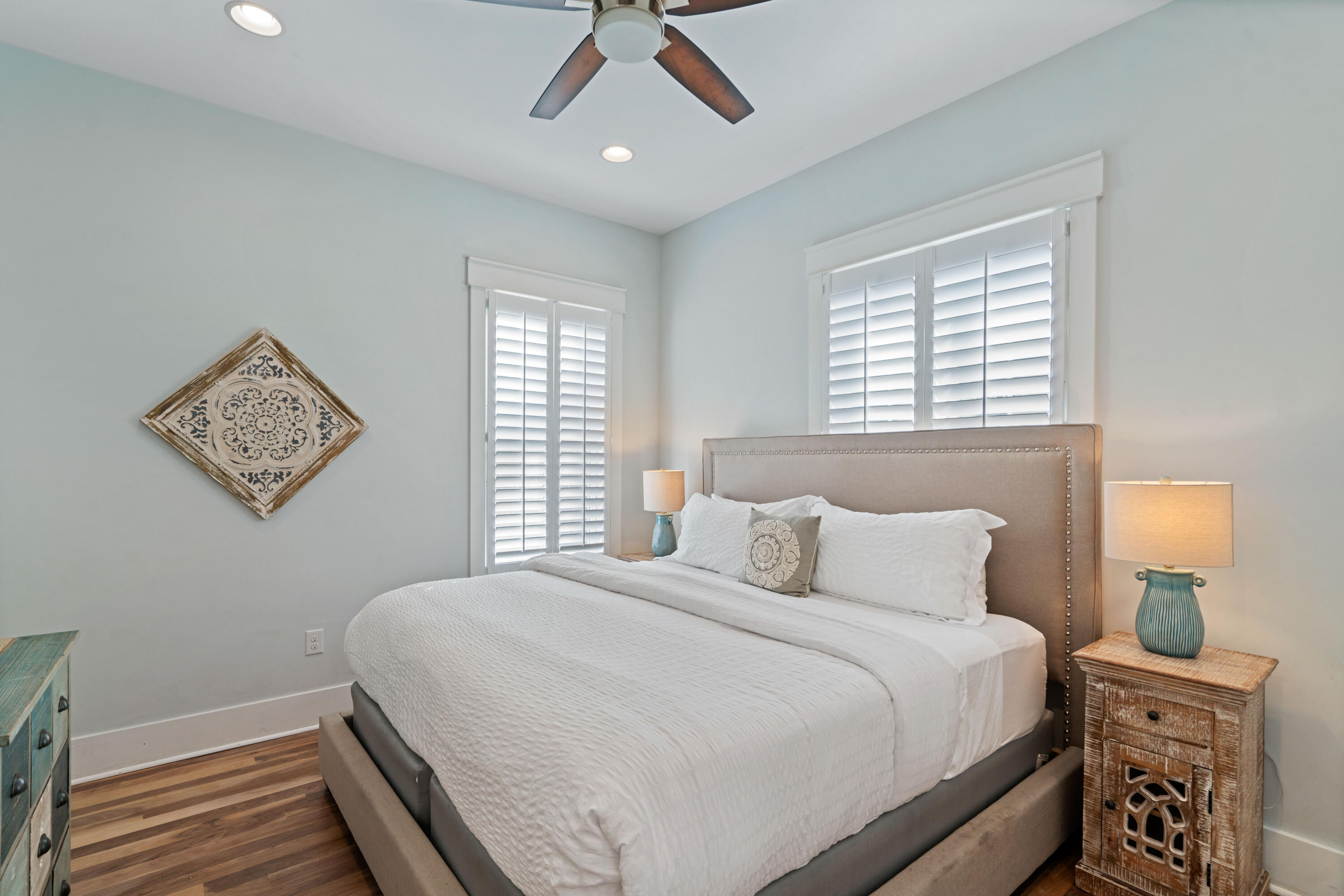 GULF SHORE MANOR - Residential