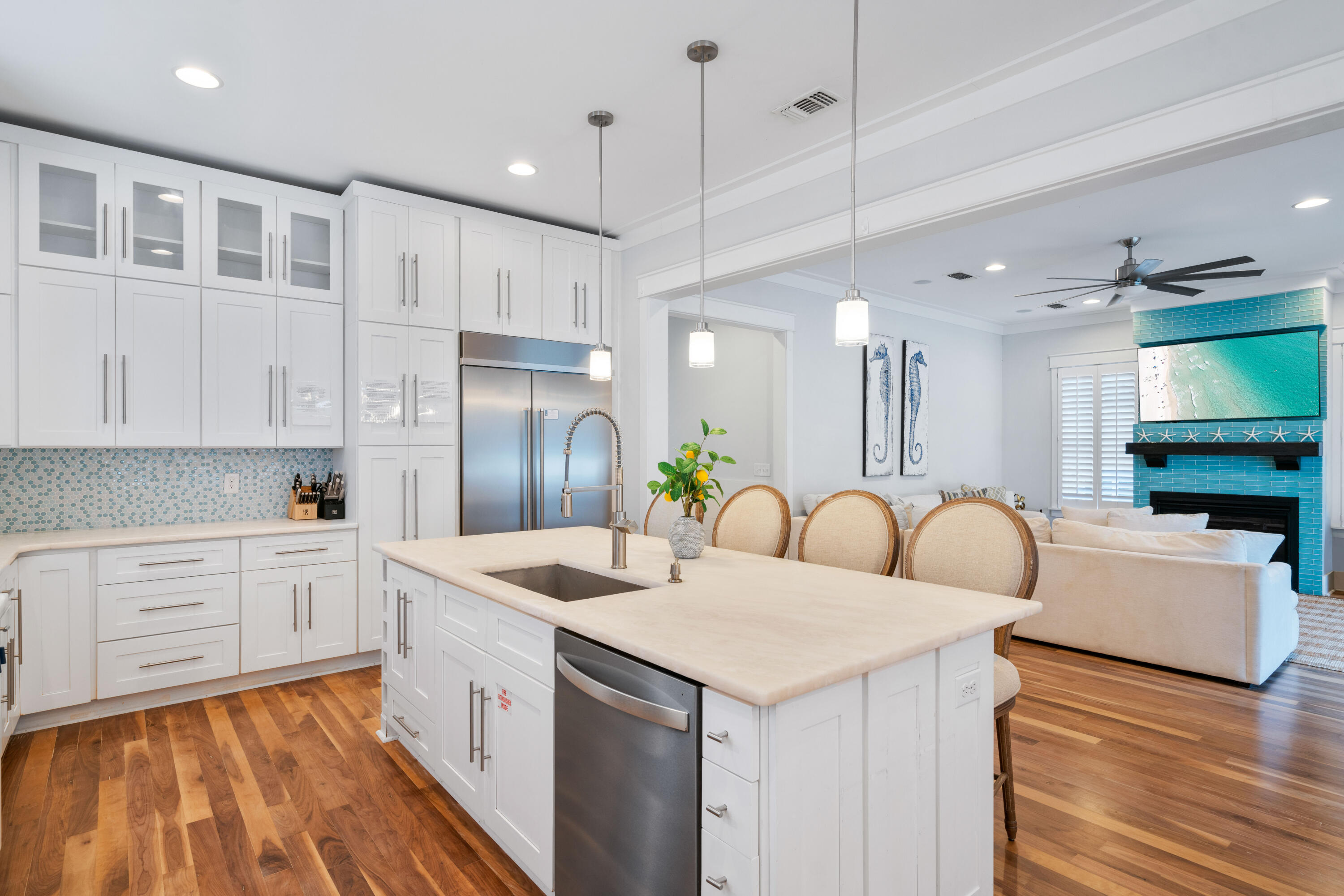 GULF SHORE MANOR - Residential
