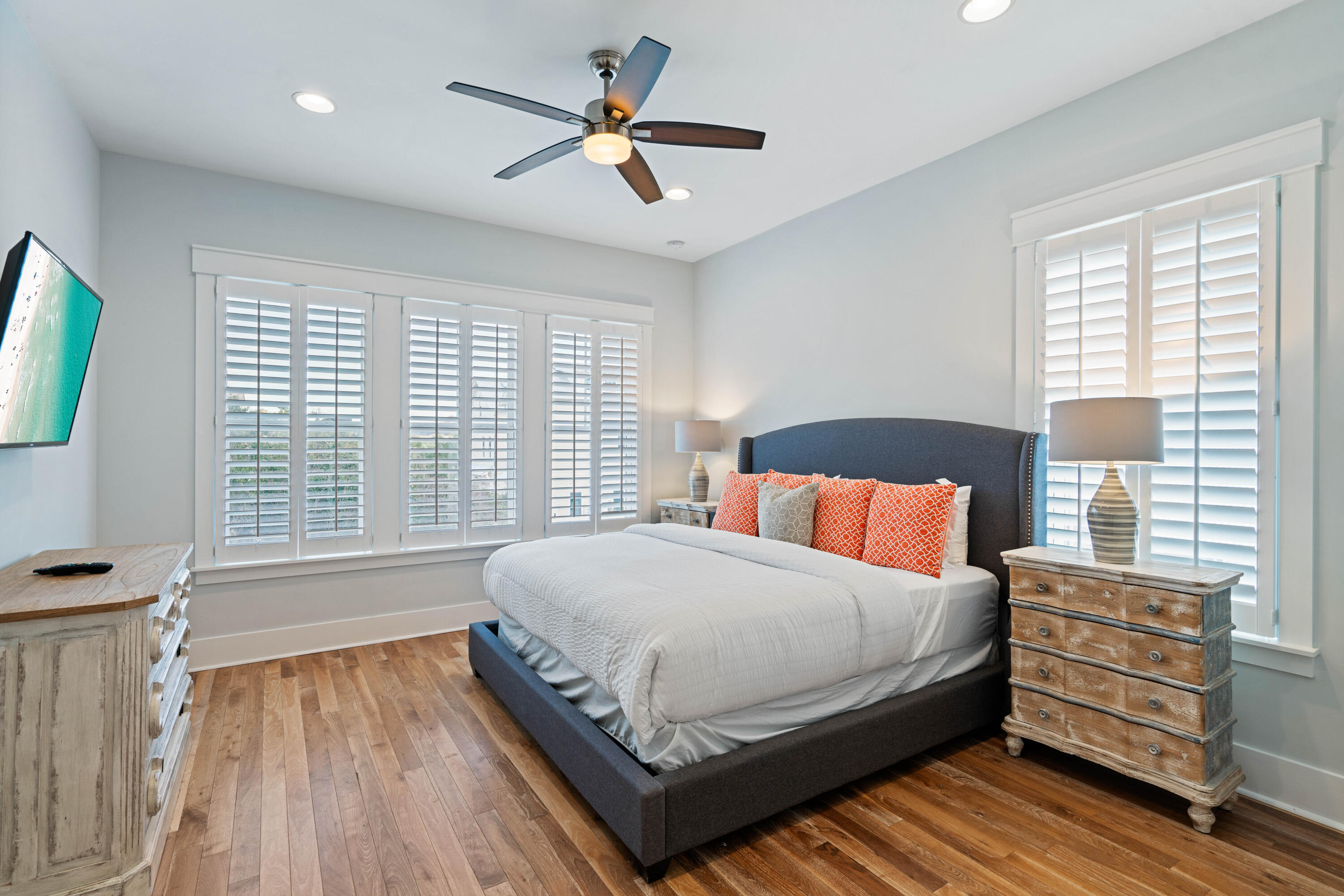GULF SHORE MANOR - Residential