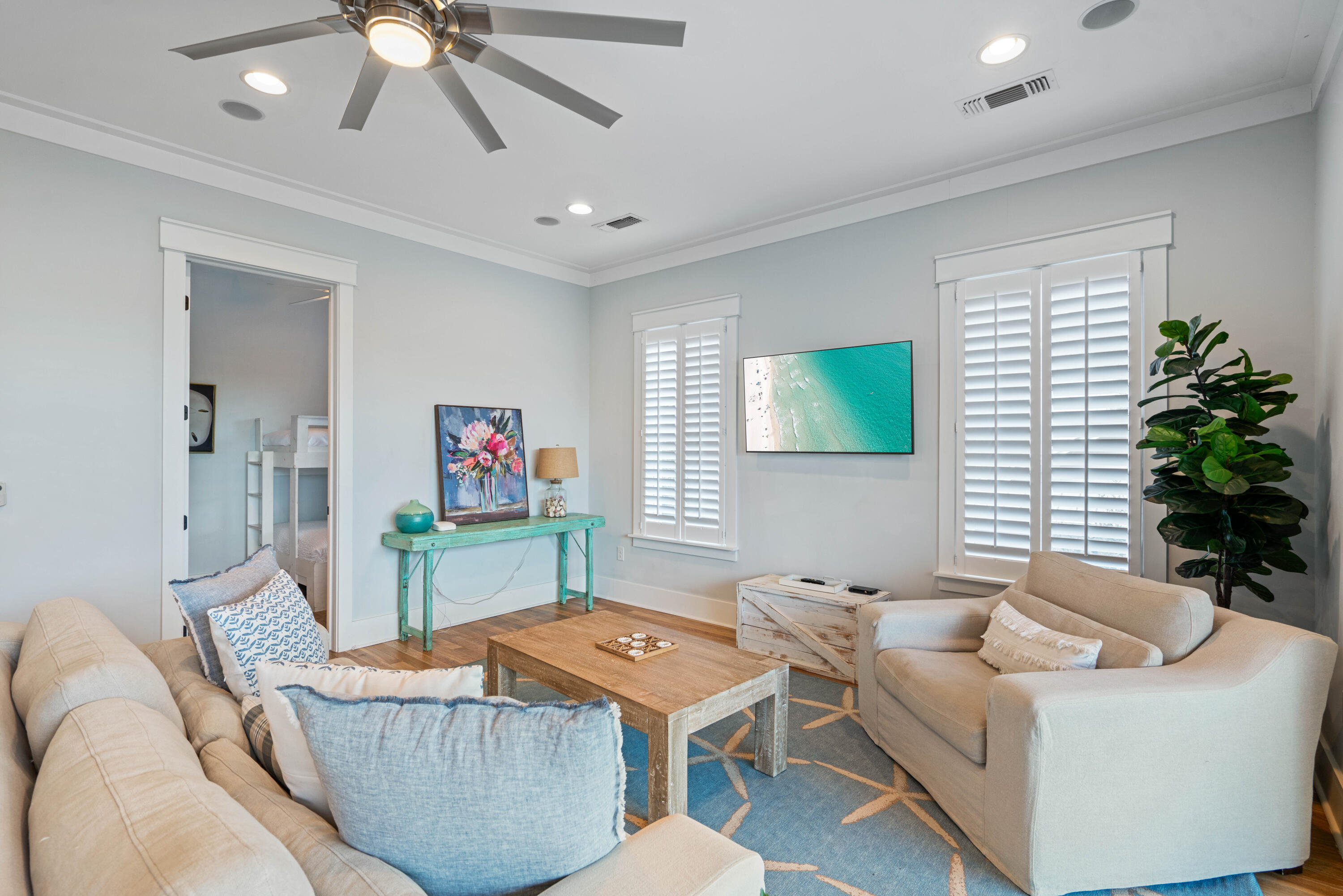 GULF SHORE MANOR - Residential