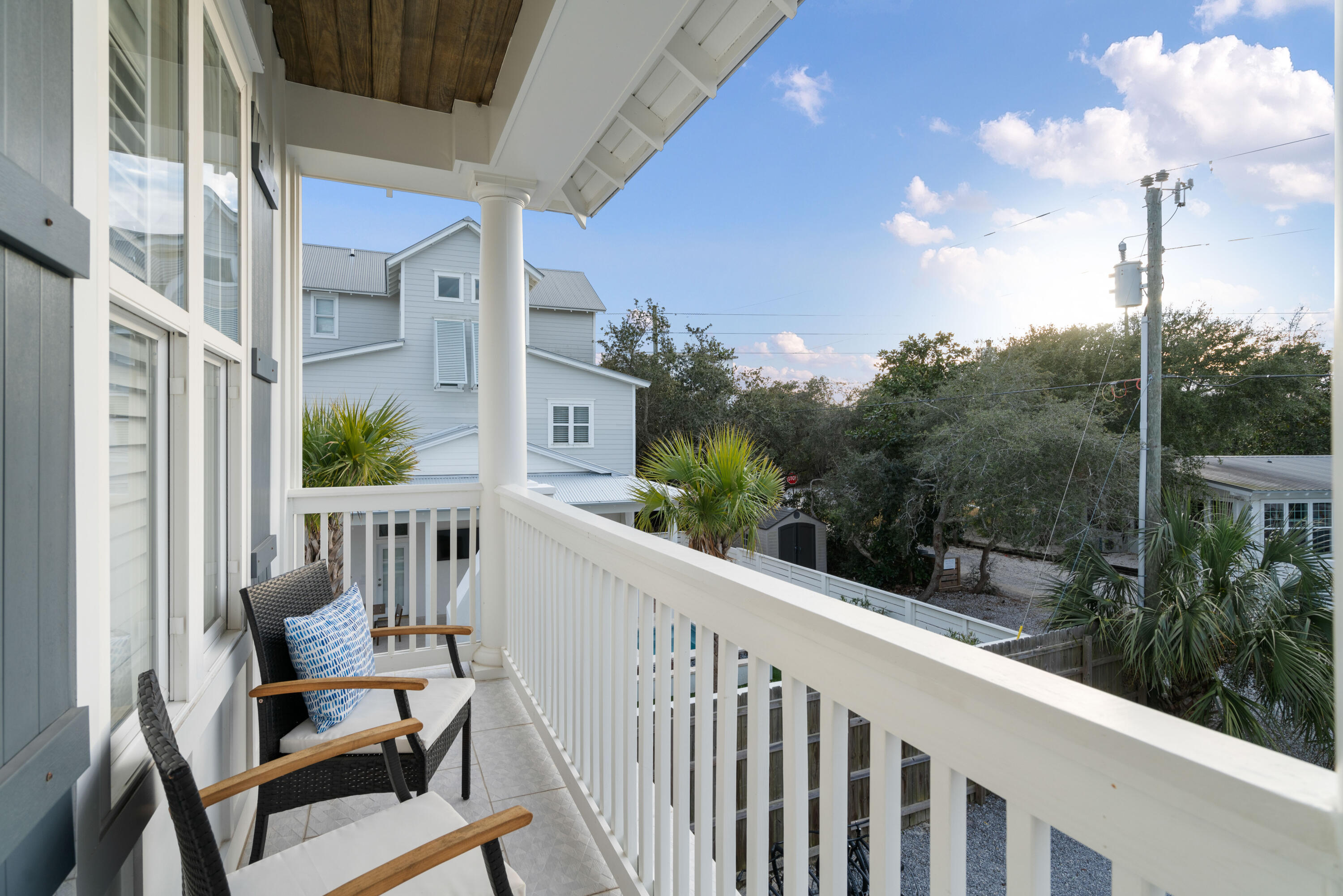 GULF SHORE MANOR - Residential