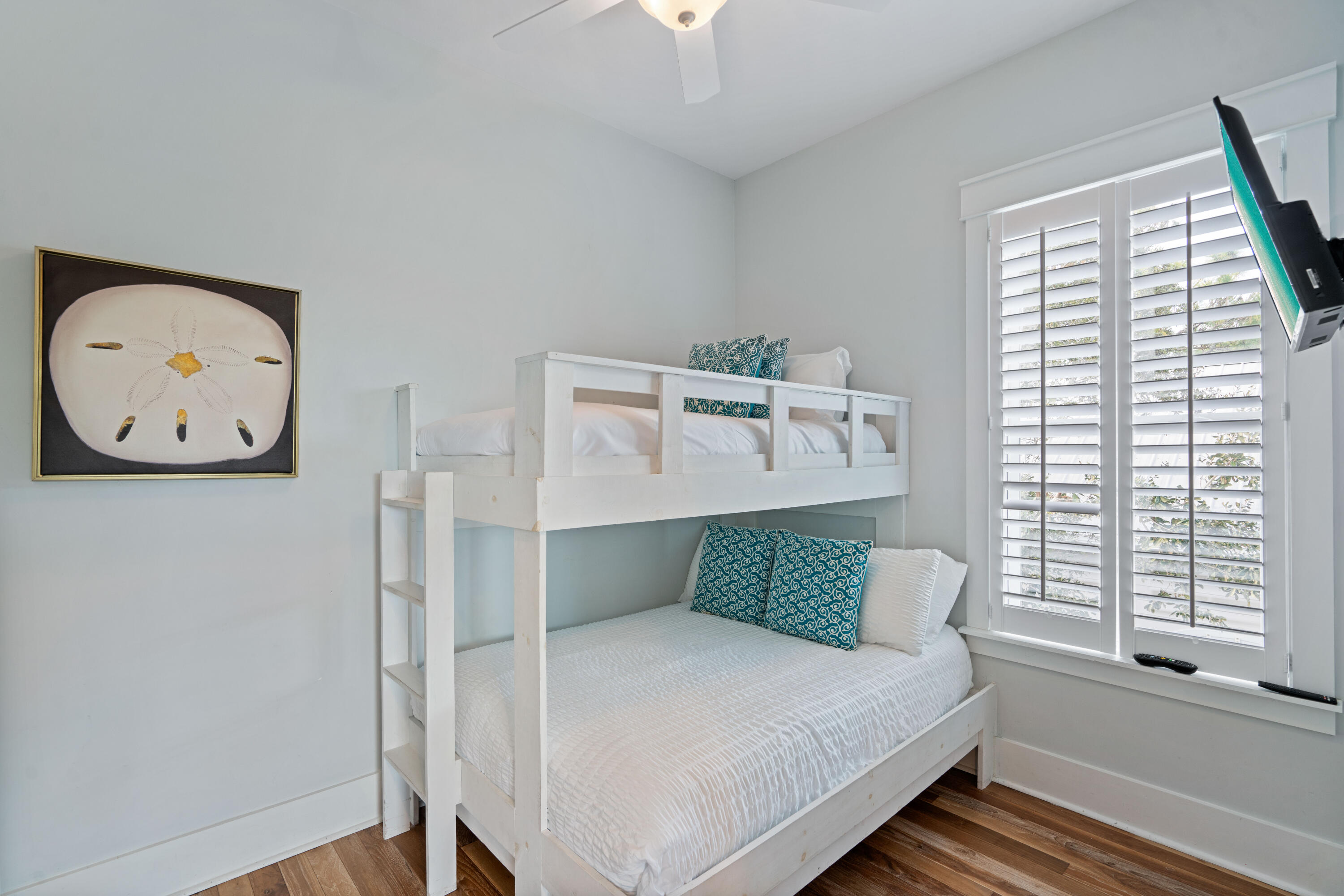GULF SHORE MANOR - Residential