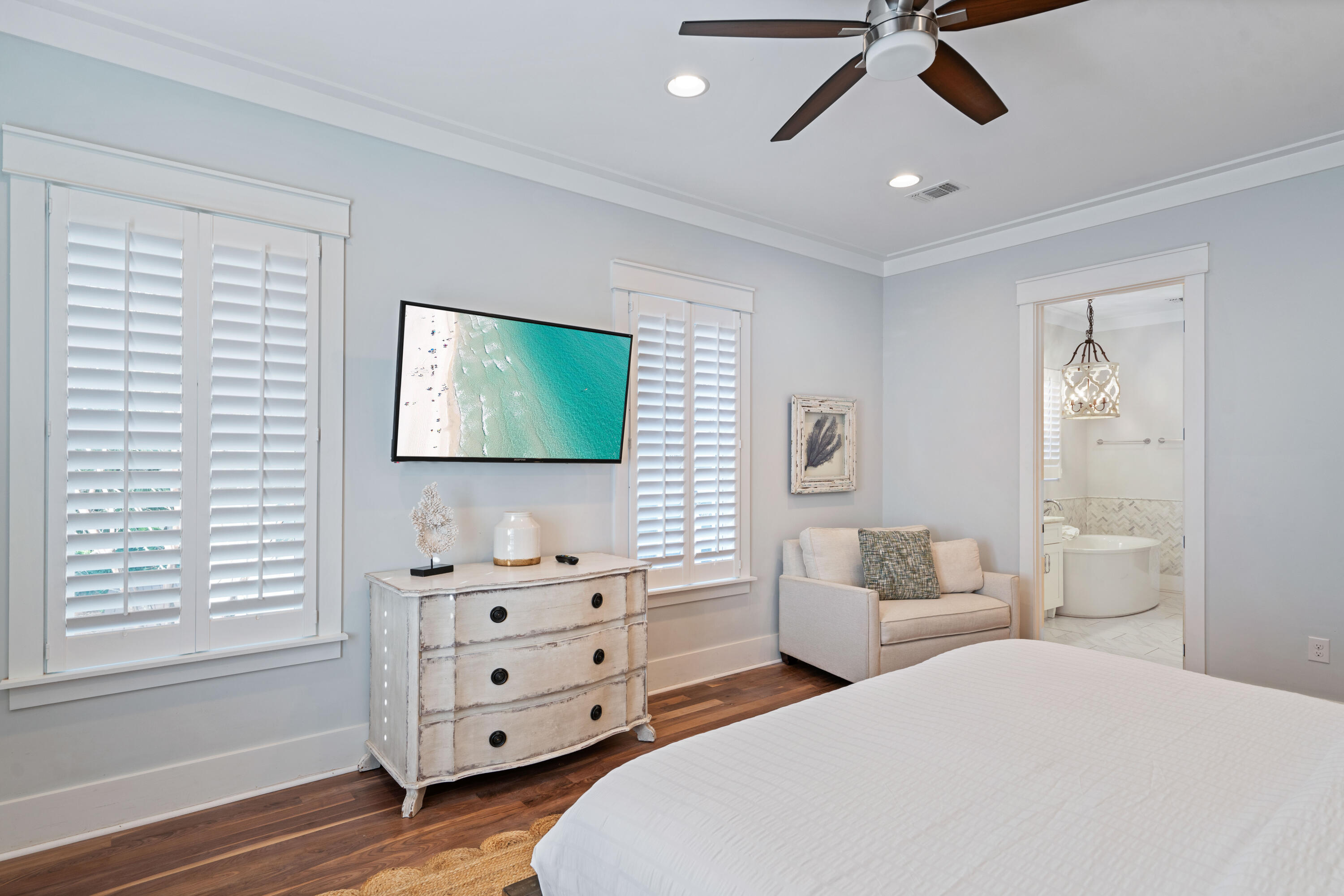 GULF SHORE MANOR - Residential
