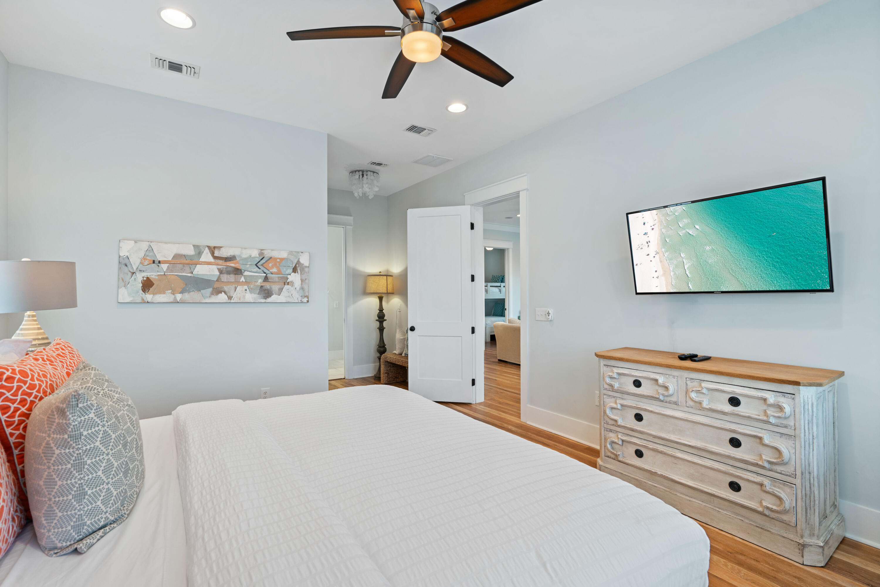 GULF SHORE MANOR - Residential