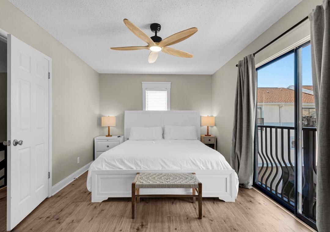 COSTA VISTA T/H - Residential