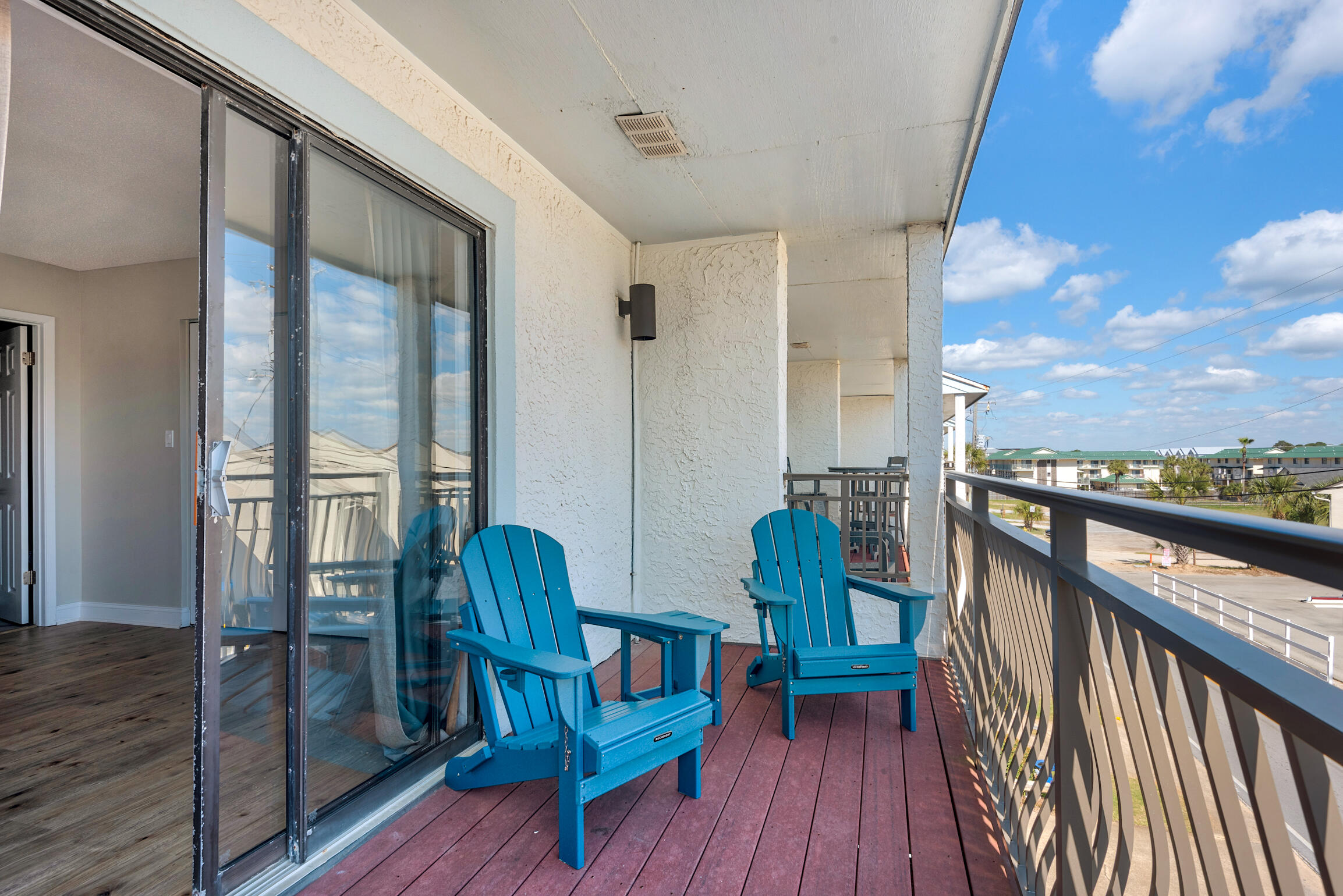COSTA VISTA T/H - Residential