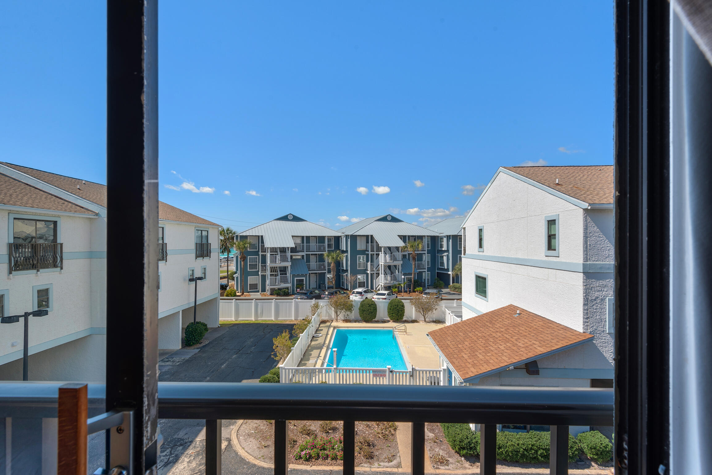 COSTA VISTA T/H - Residential