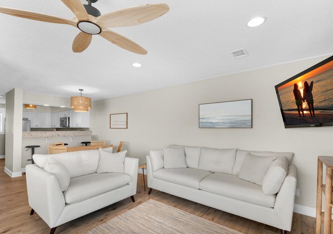 COSTA VISTA T/H - Residential