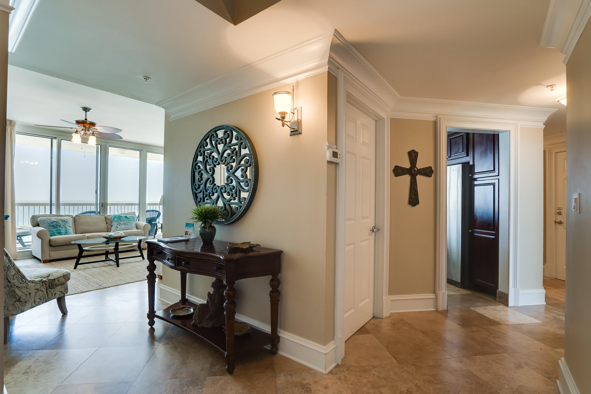 SILVER BEACH TOWERS - Residential