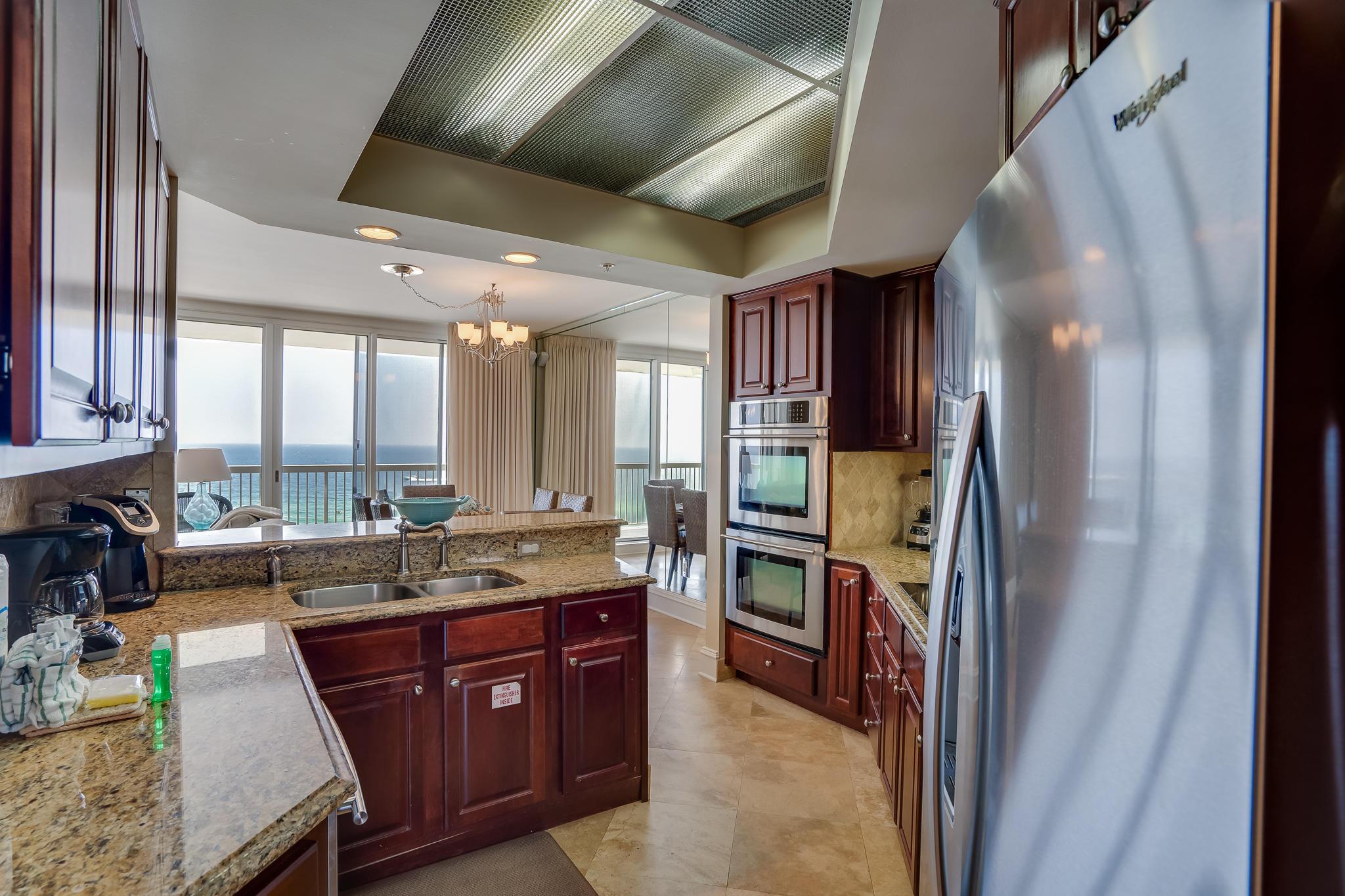 SILVER BEACH TOWERS - Residential