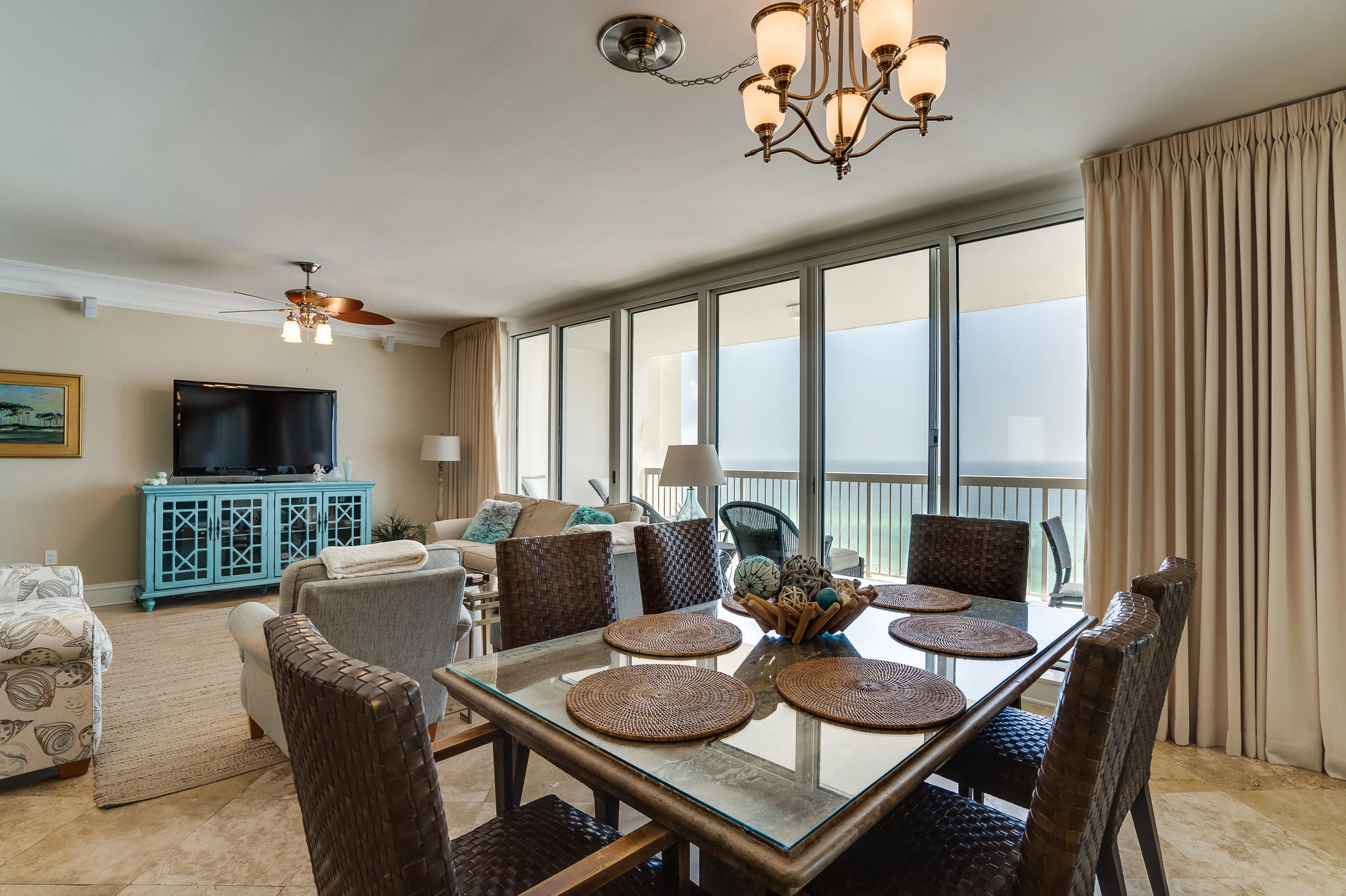 SILVER BEACH TOWERS - Residential